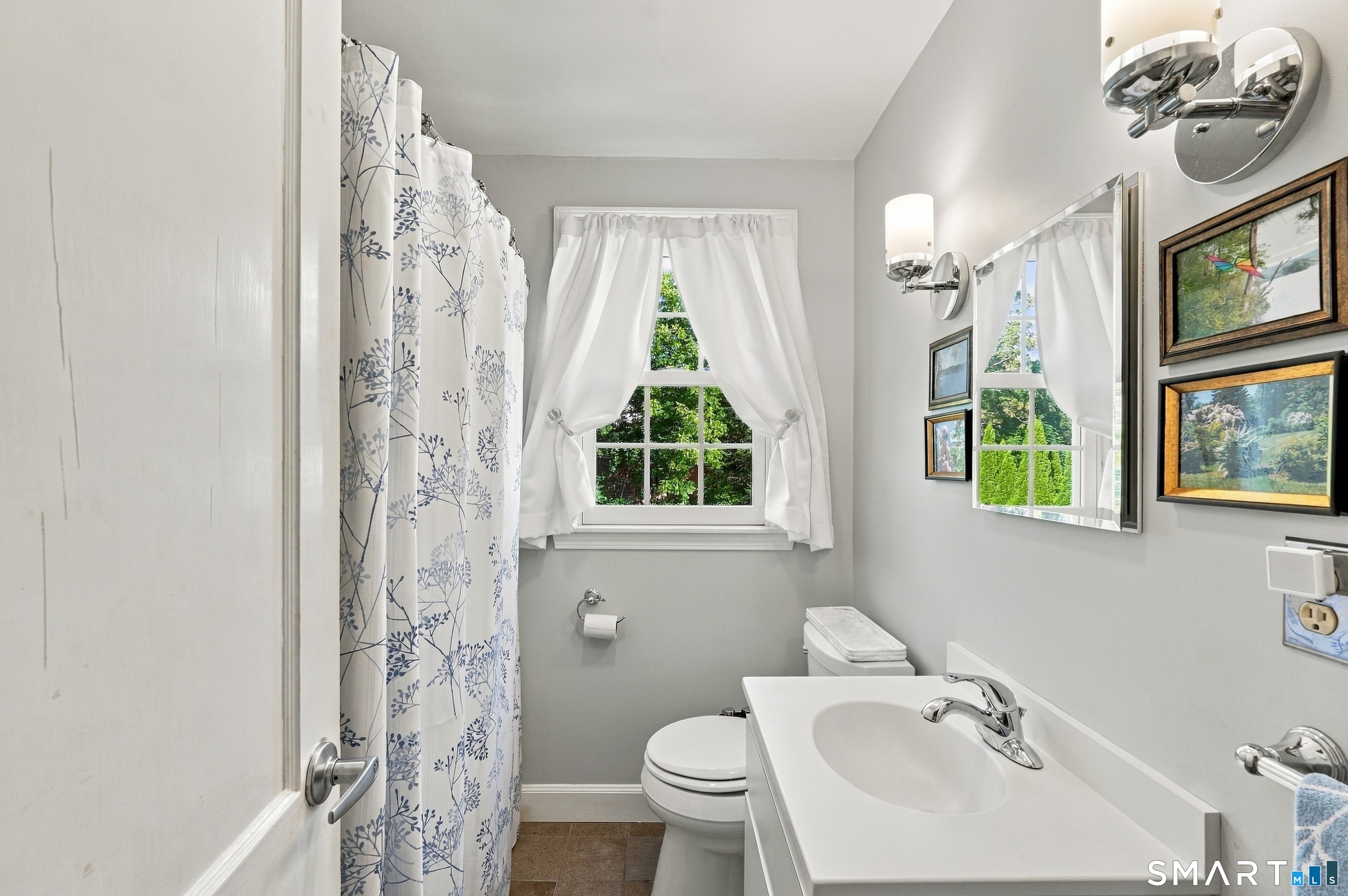 82 McKinley Street photo 16