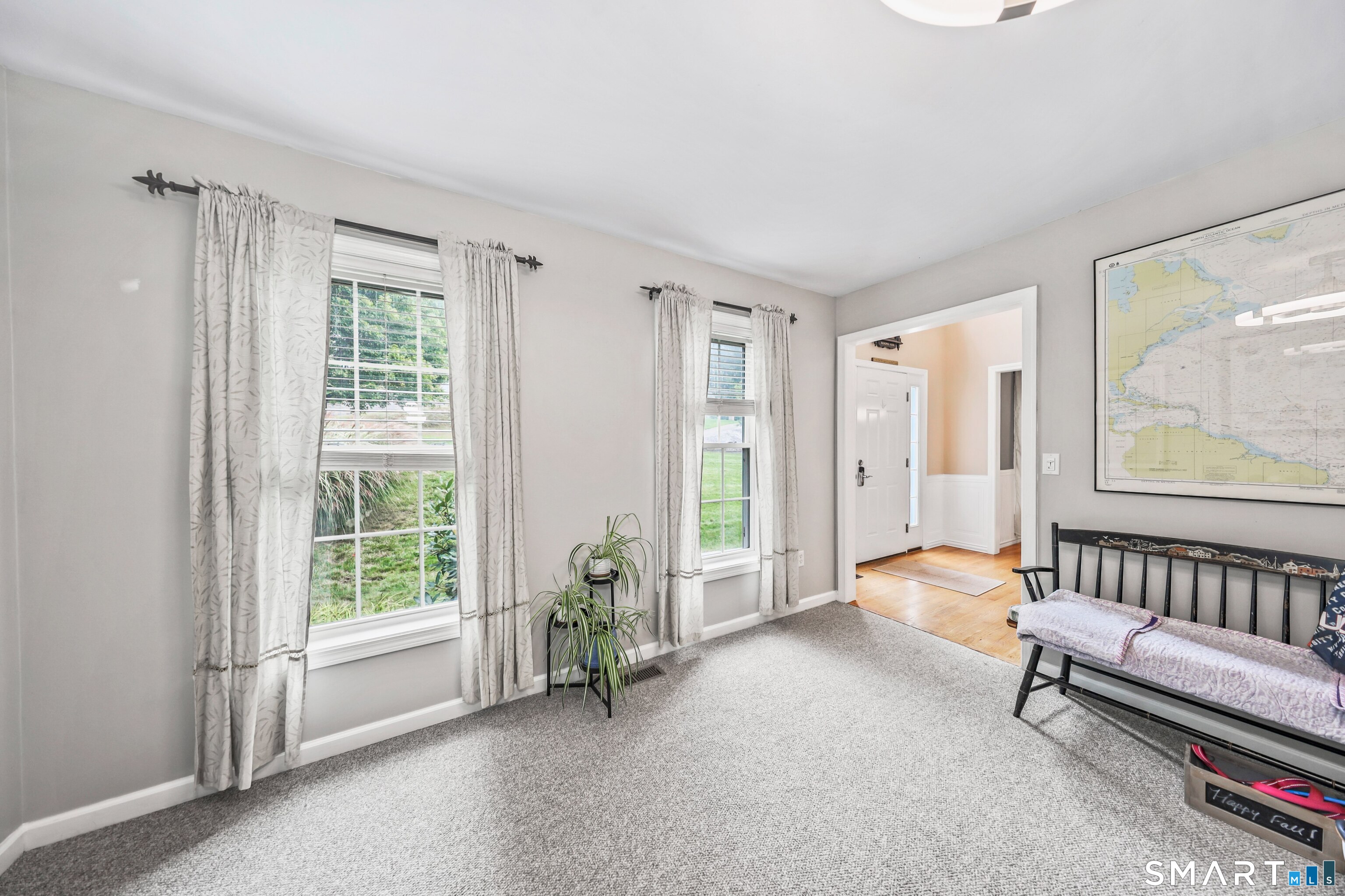 53 Howard Lane photo 18