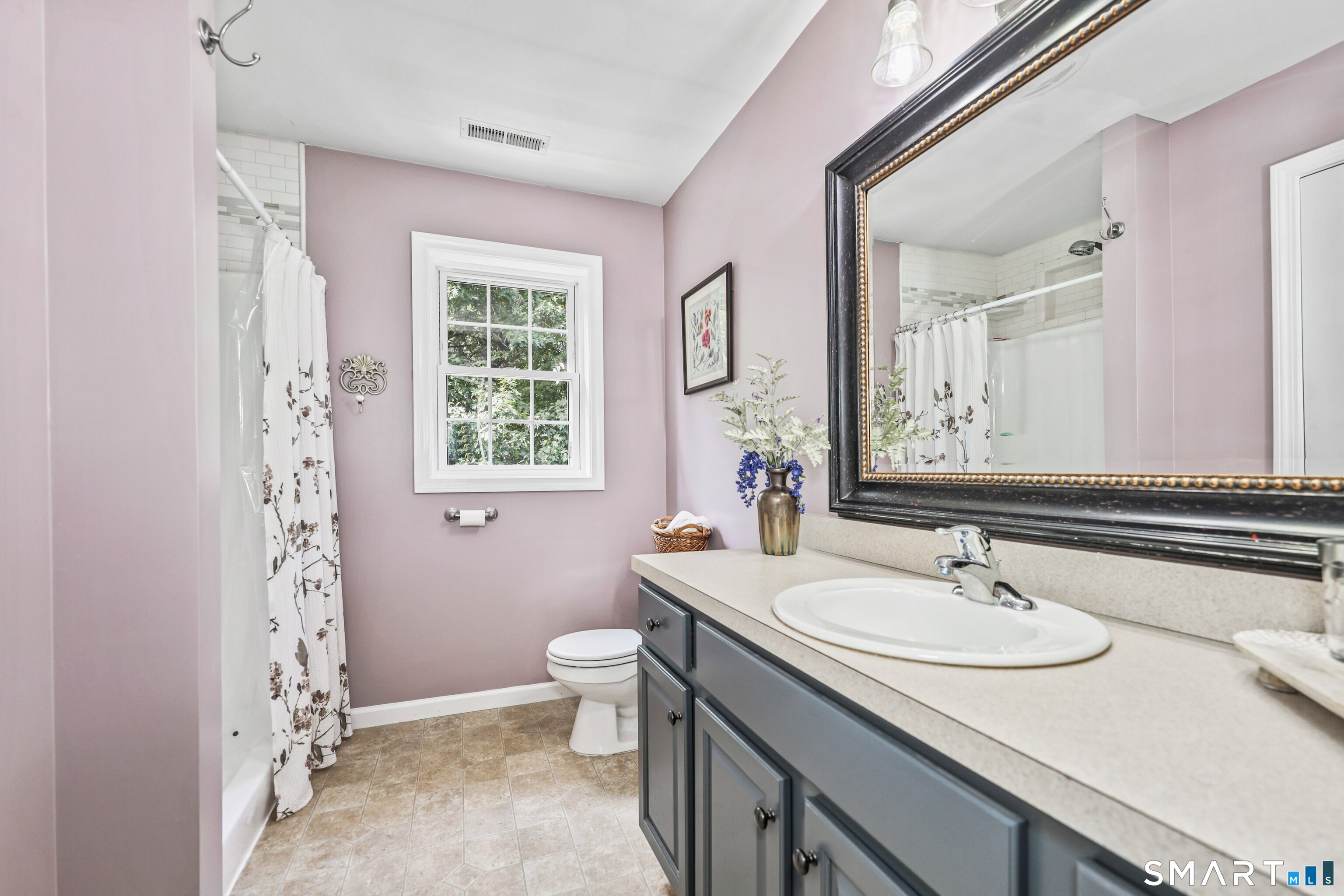 53 Howard Lane photo 29