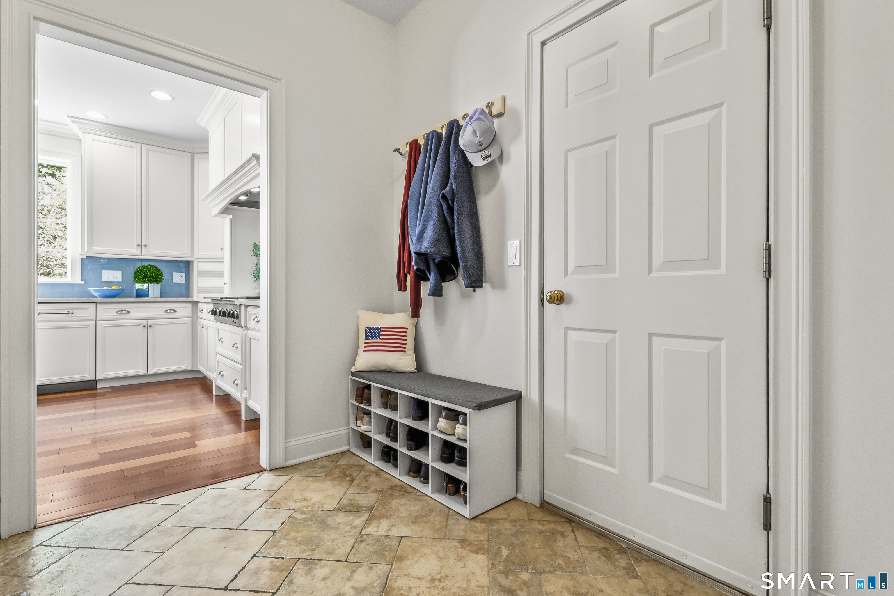 60 Bridle Trail photo 15
