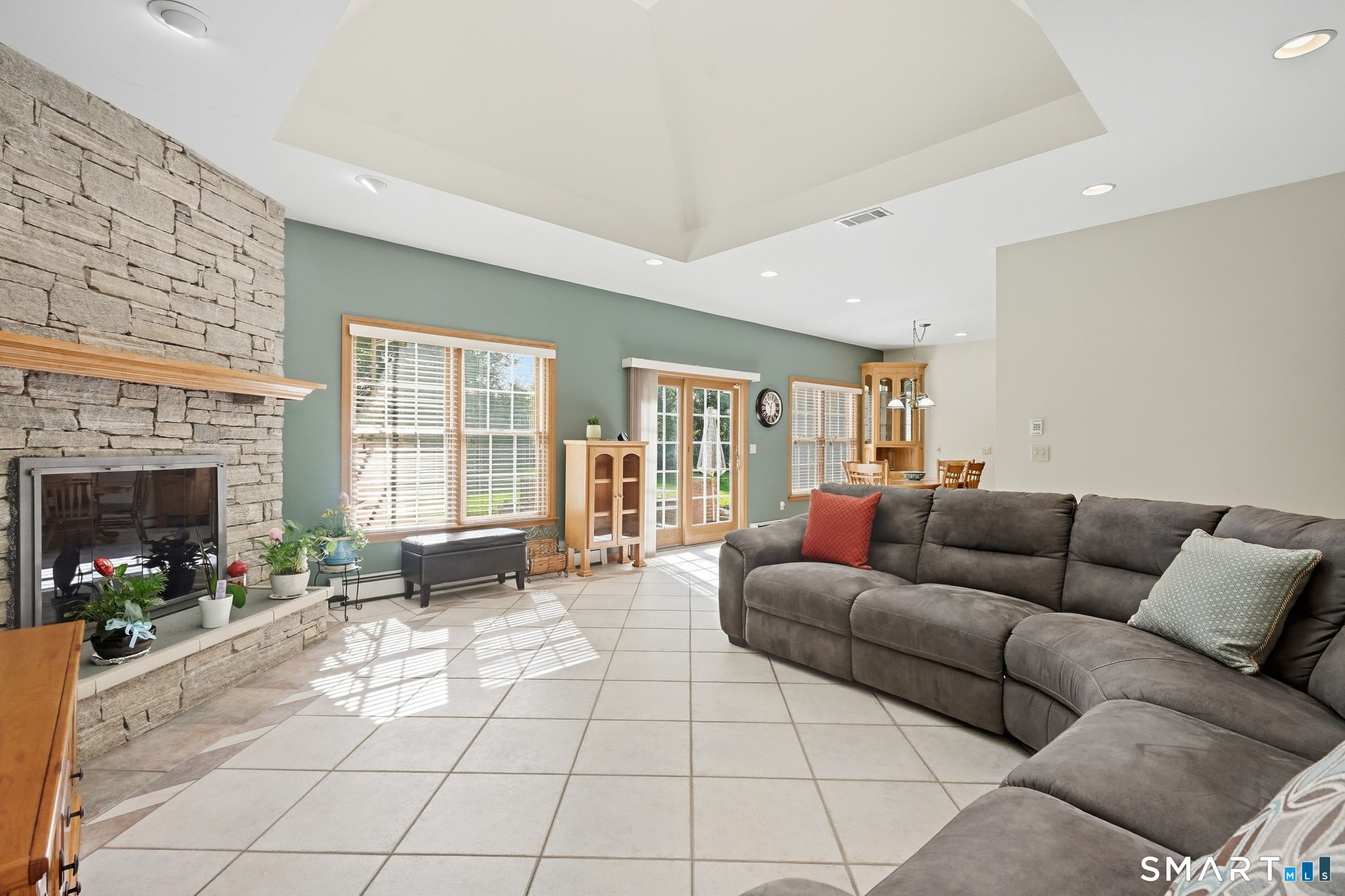 35 Gilbert Lane photo 14