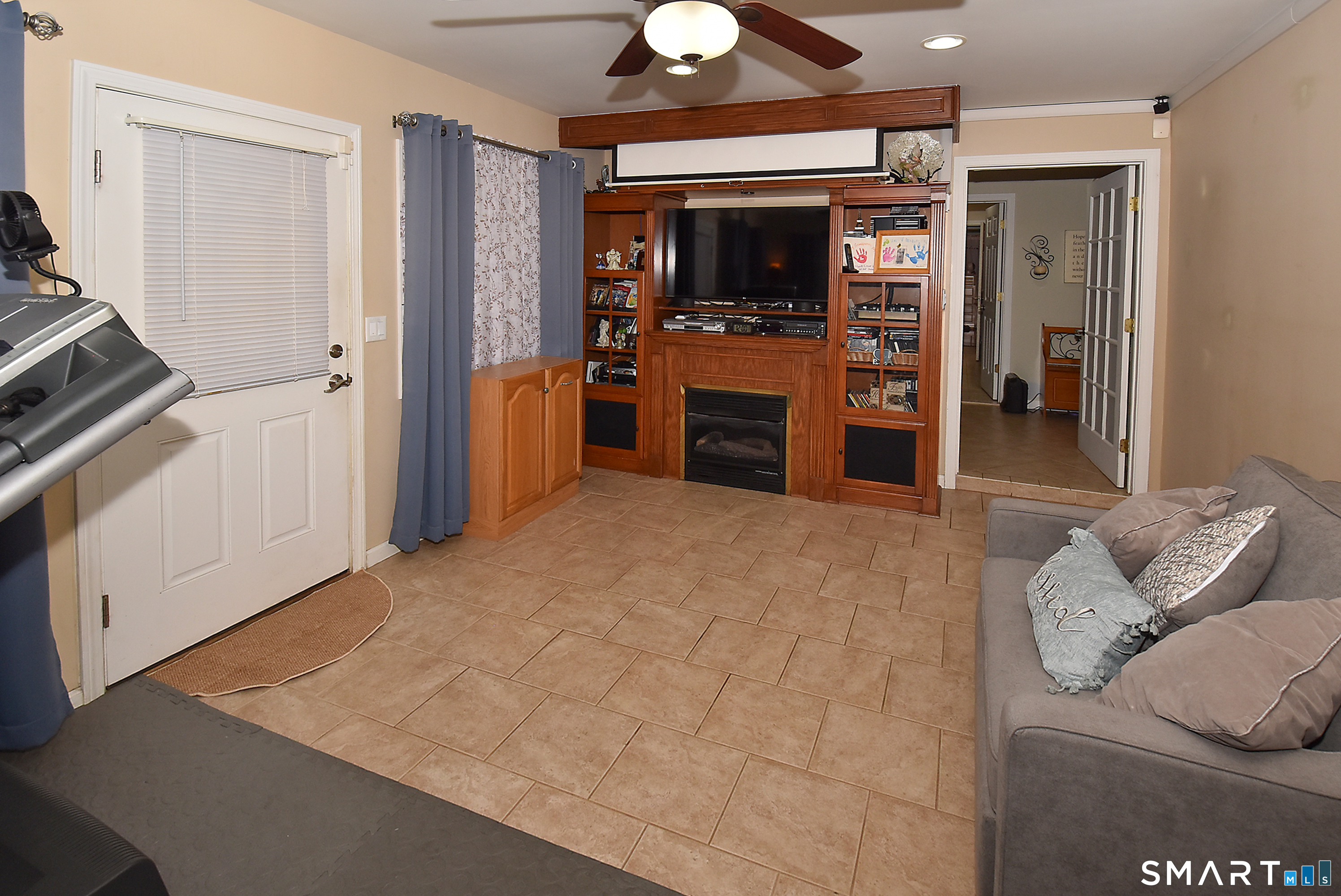 49 Green Manor Avenue photo 16
