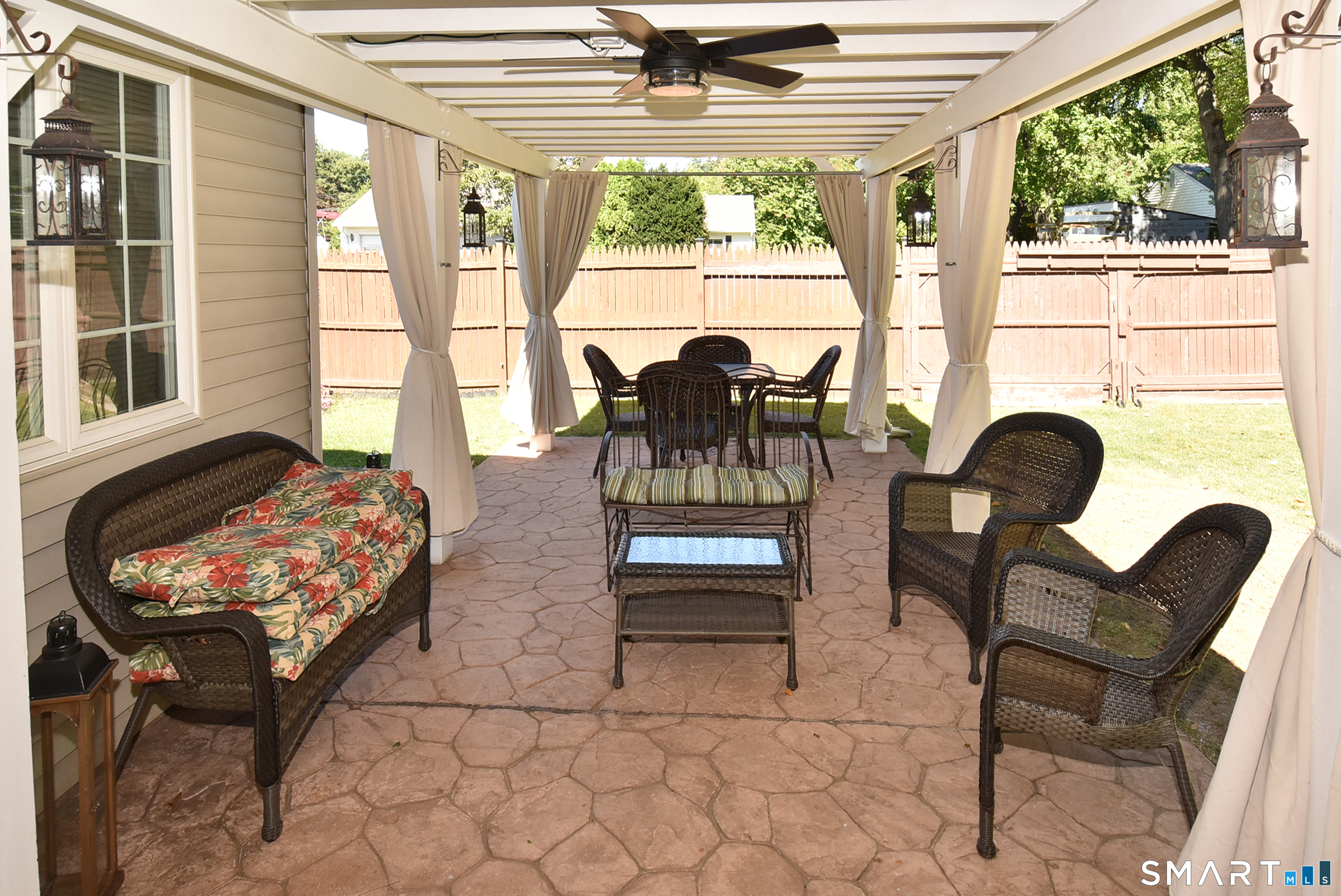 49 Green Manor Avenue photo 29