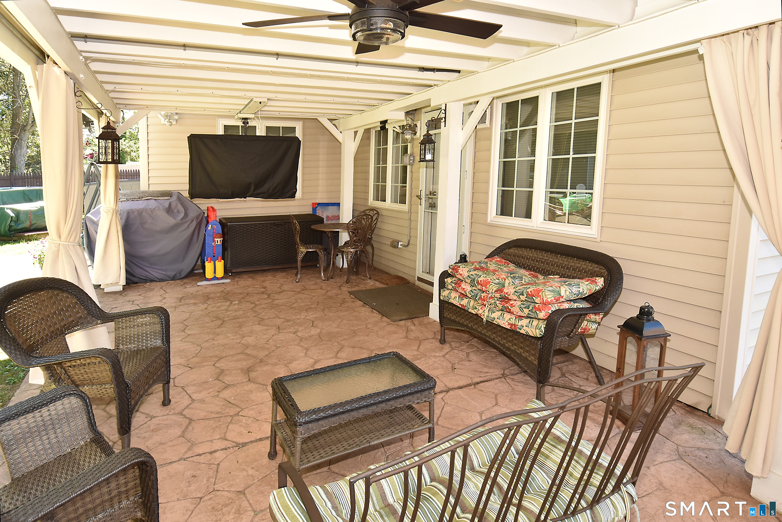 49 Green Manor Avenue photo 30
