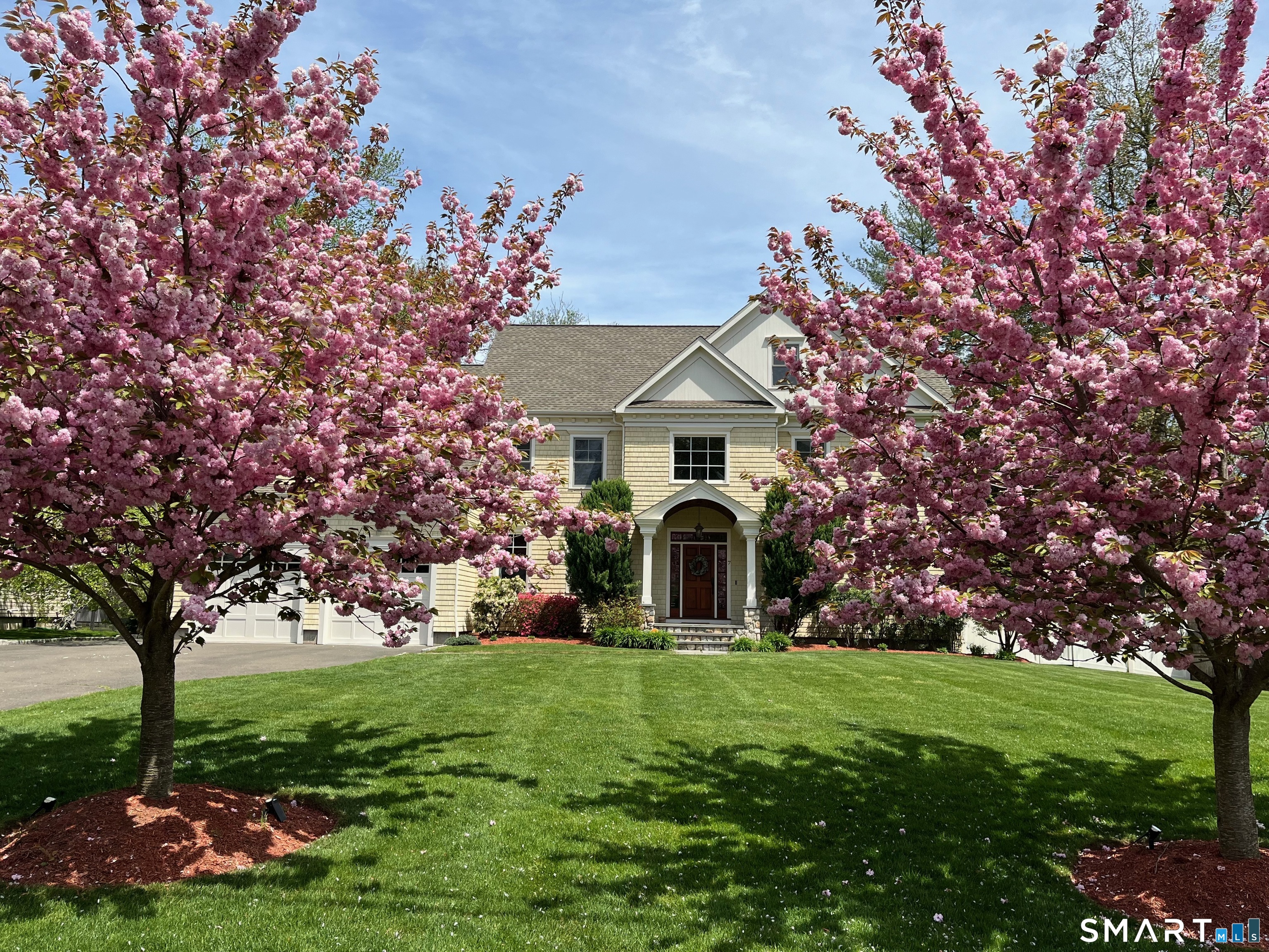 Photo 40 of Mansion for sale at 7 Elizabeth Dr, Westport, CT 06880 | MLS# 24209742 | Listing updated on 2026-10-04