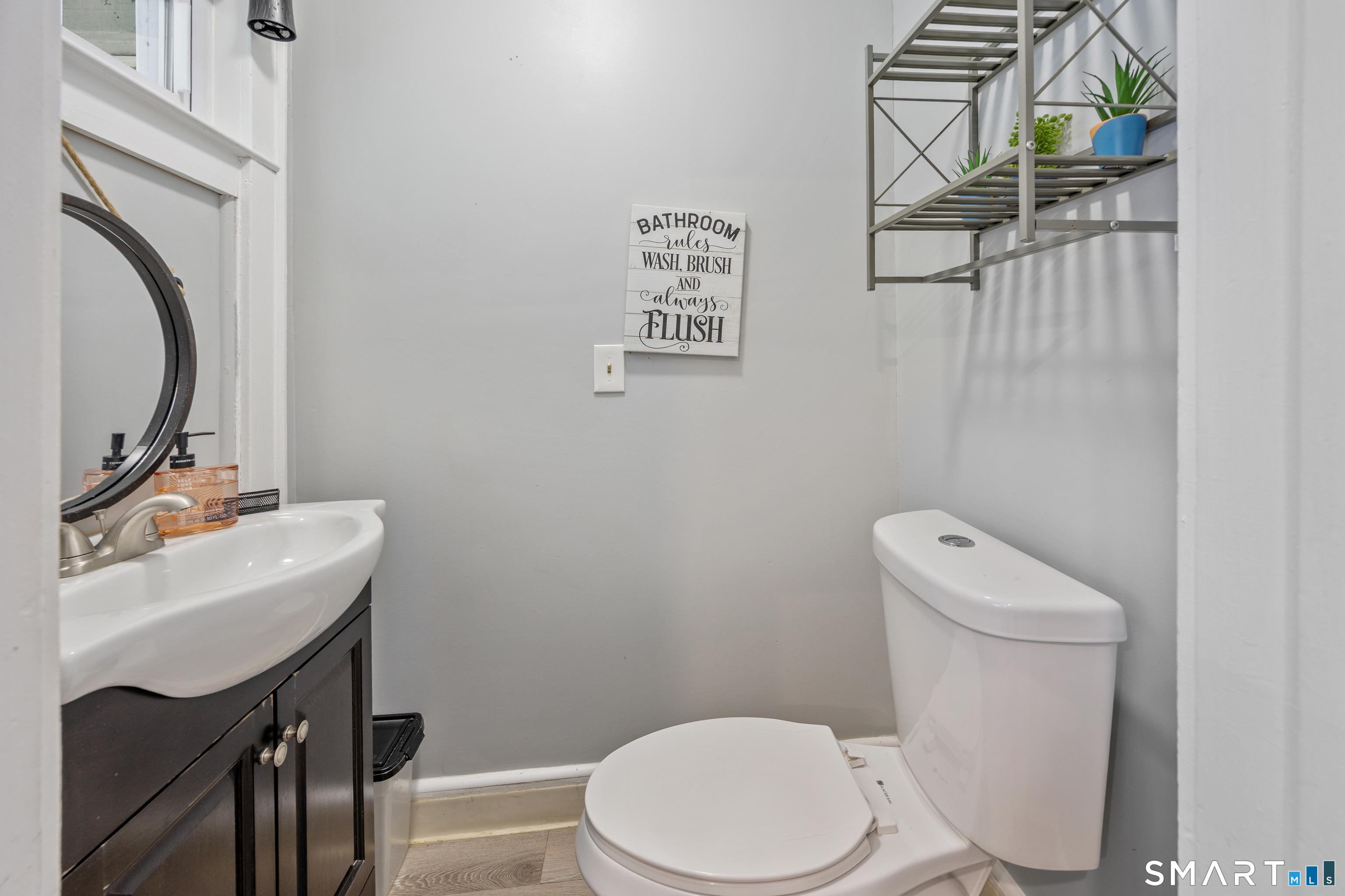 19 Cumley Street photo 14