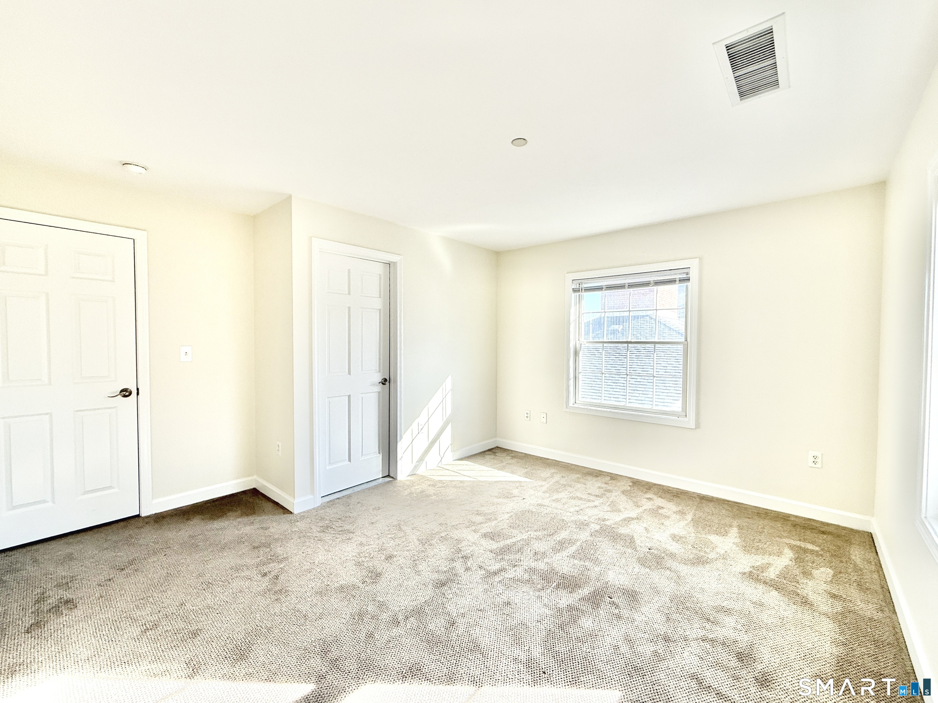 37 Fairfield Avenue photo 15