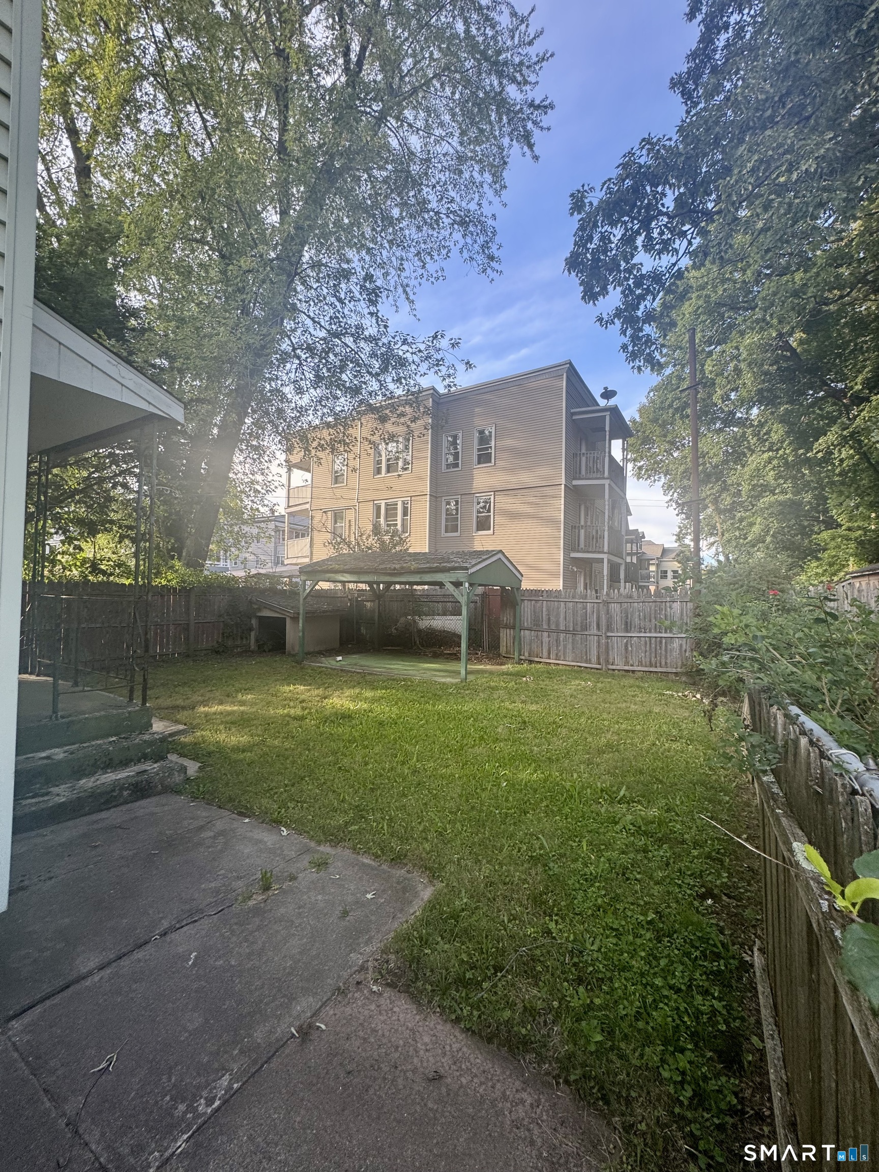 Photo 3 of Multi family home for sale at 104 106 Park Ave, Meriden, CT 06450 | MLS# 24203402 | Listing updated on 2026-09-25