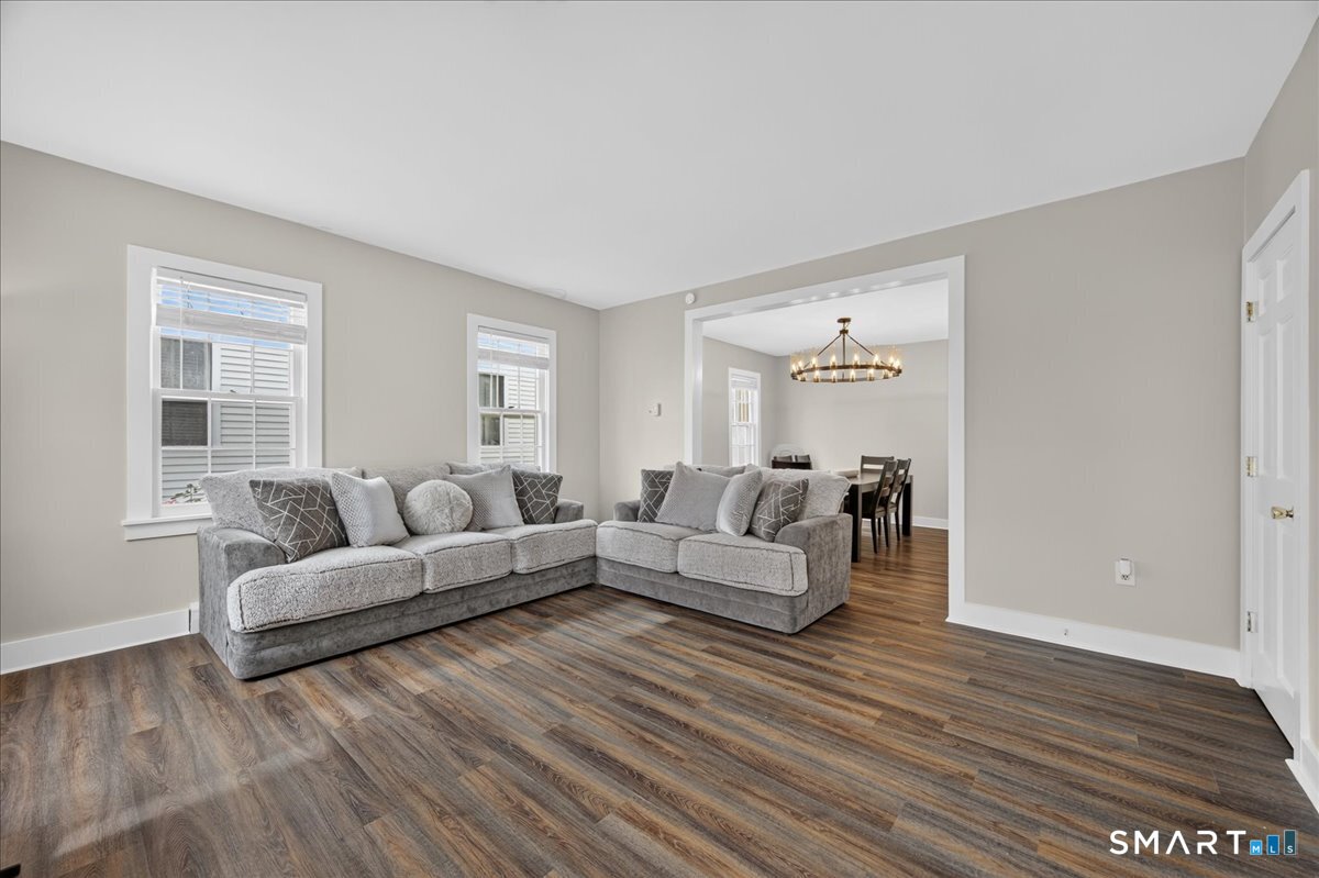 16 Starr Street, New London, CT 06320