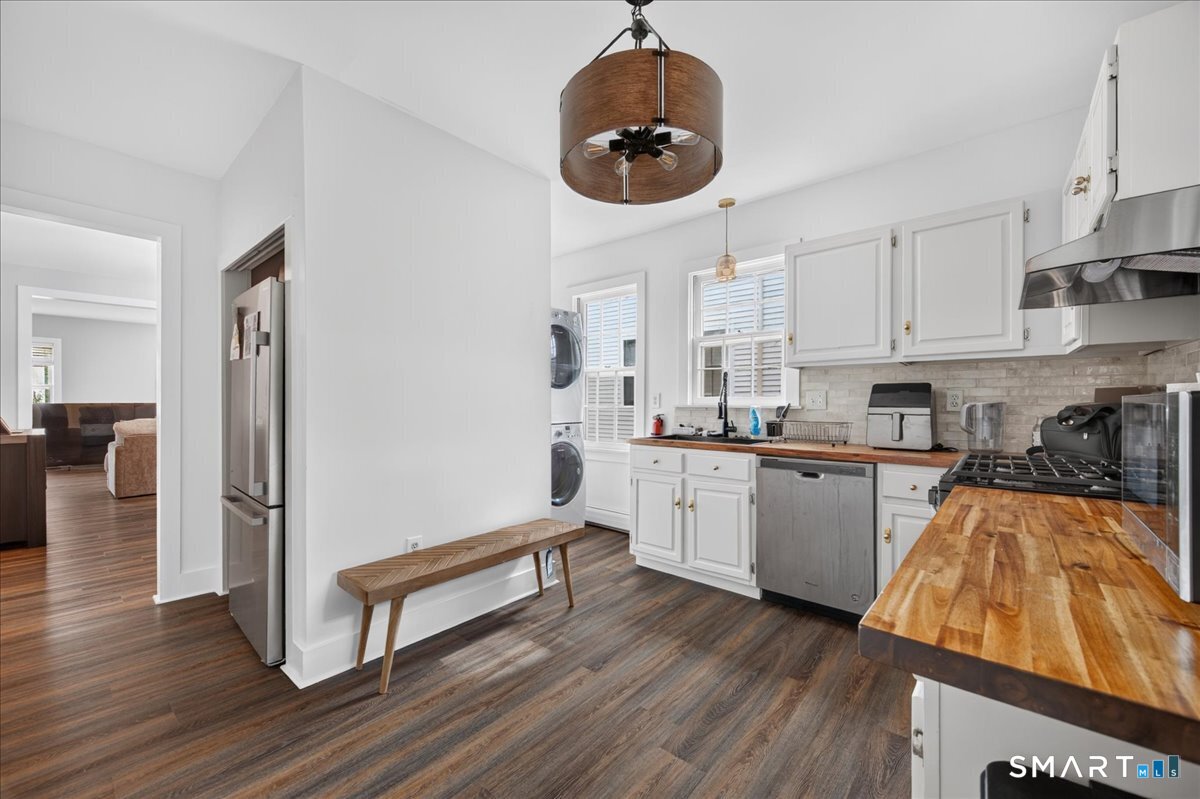 16 Starr Street, New London, CT 06320
