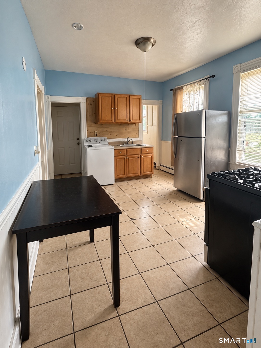 61-63 Elliott Street, Hartford, CT 06114