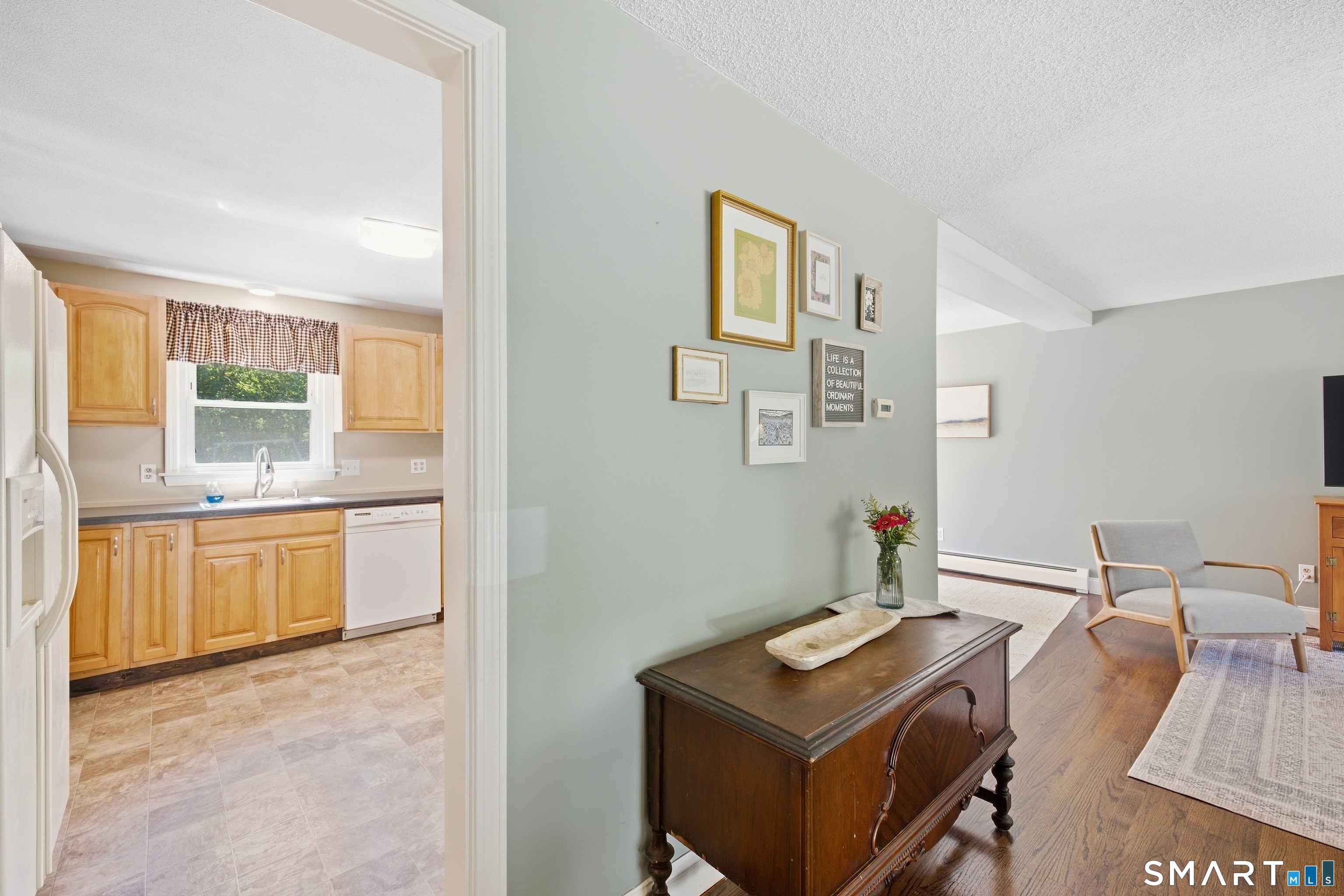 775 Overhill Drive photo 7