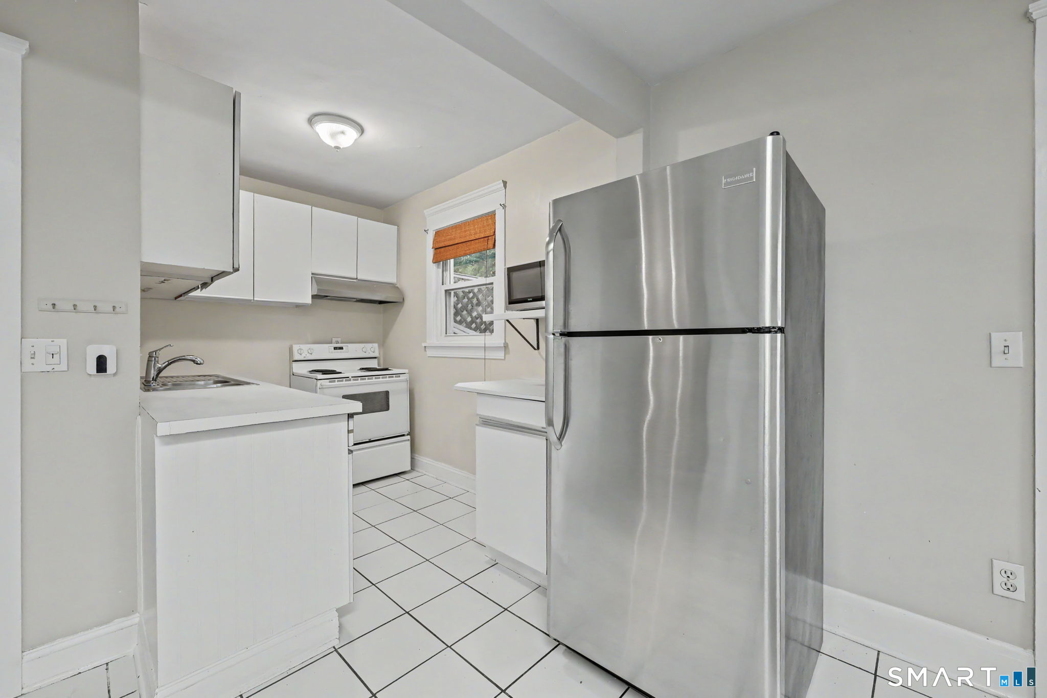 328 Main Avenue photo 24