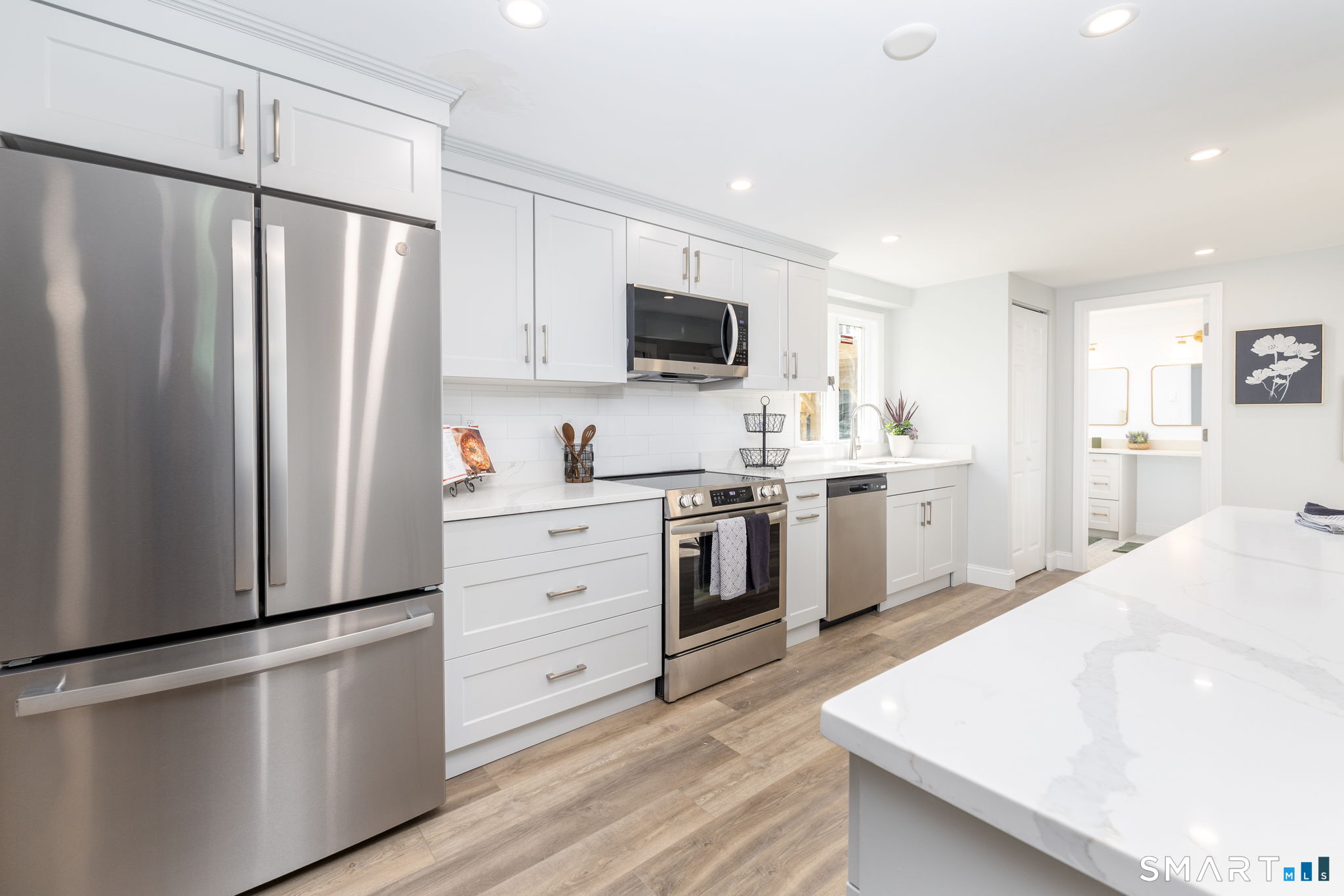 368 Charles Drive photo 17