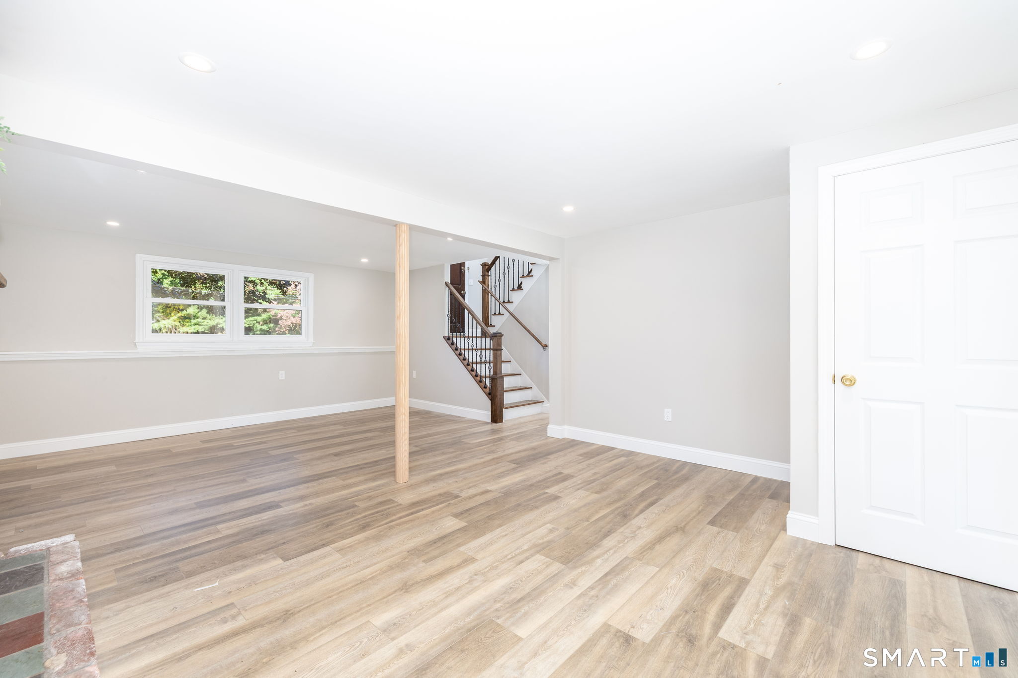 368 Charles Drive photo 25