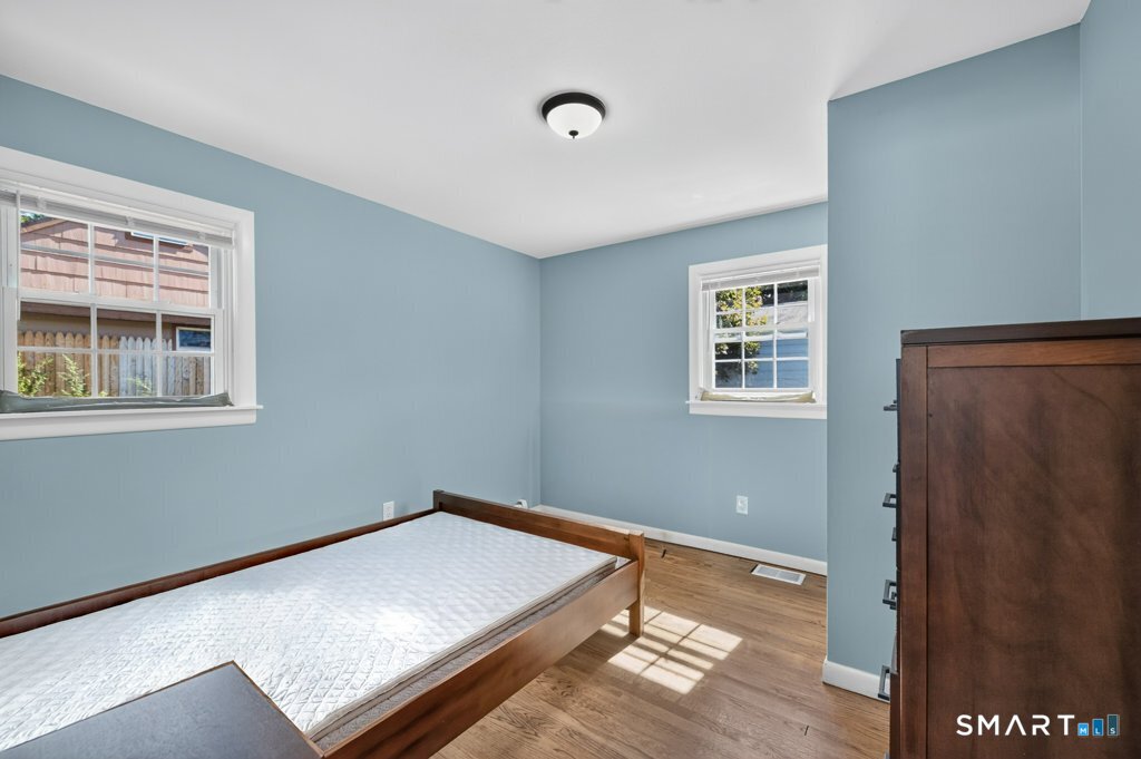 83 Catherine Street photo 18