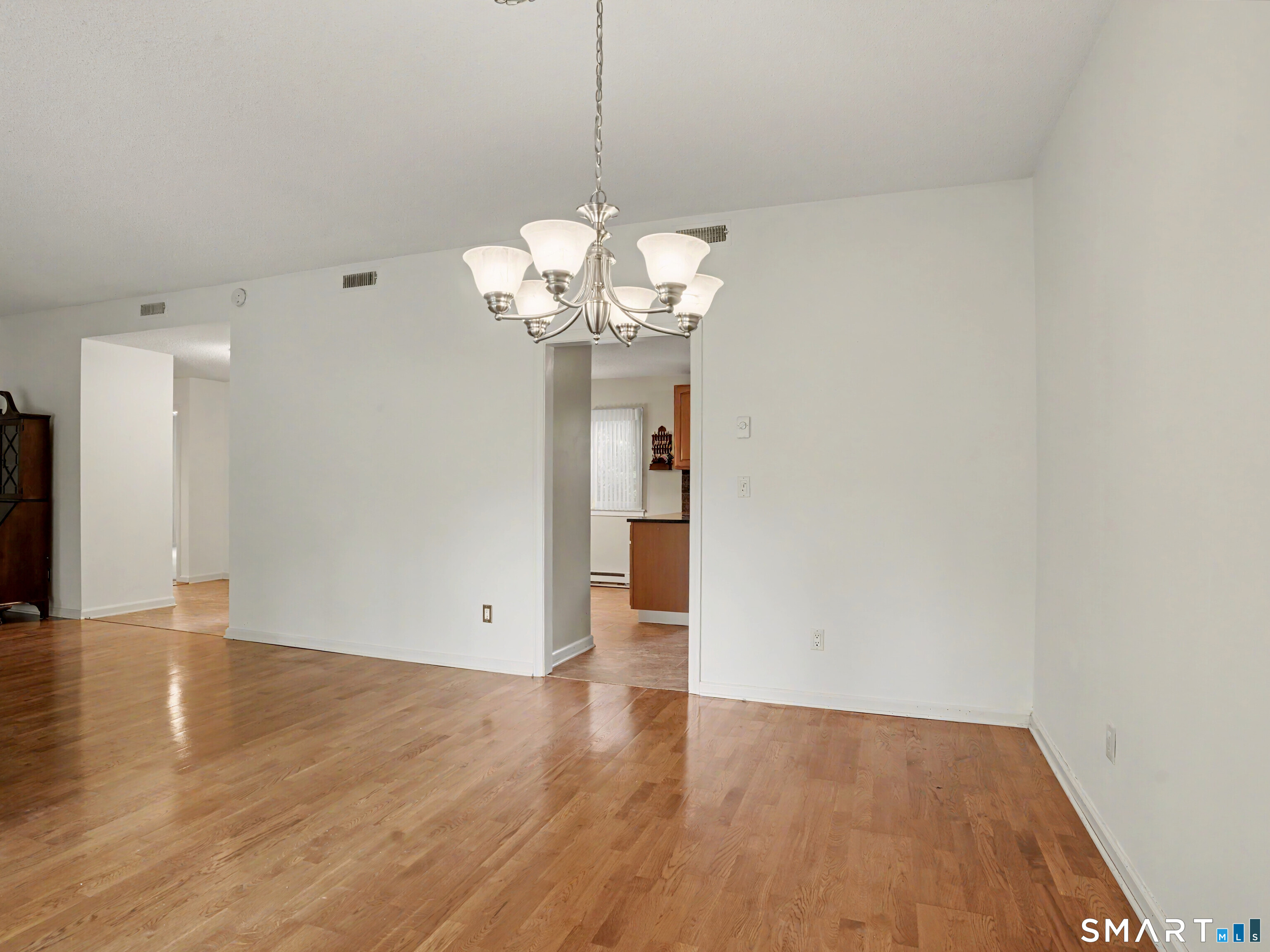 626 Heritage Village Unit #B photo 10