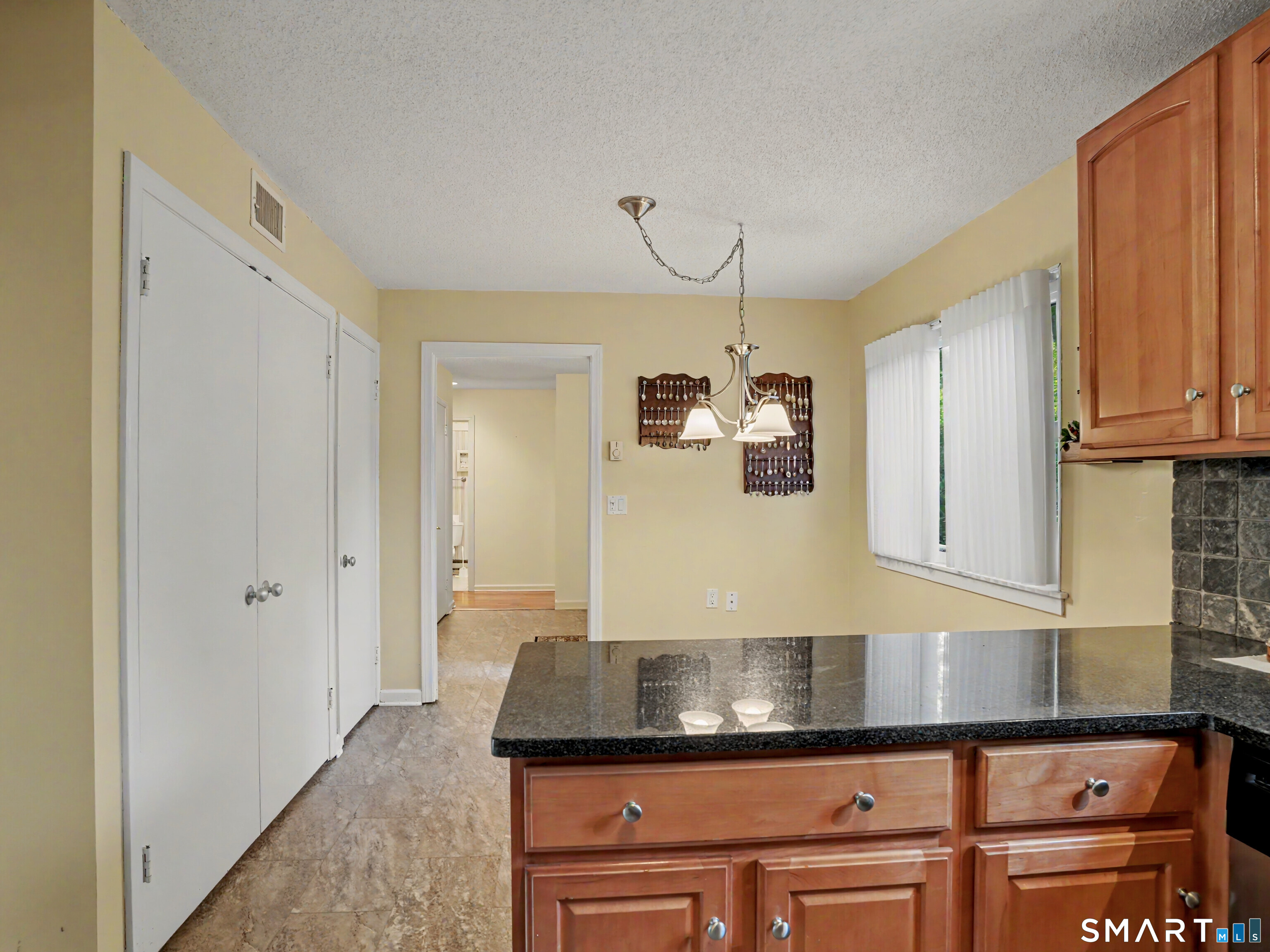 626 Heritage Village Unit #B photo 12