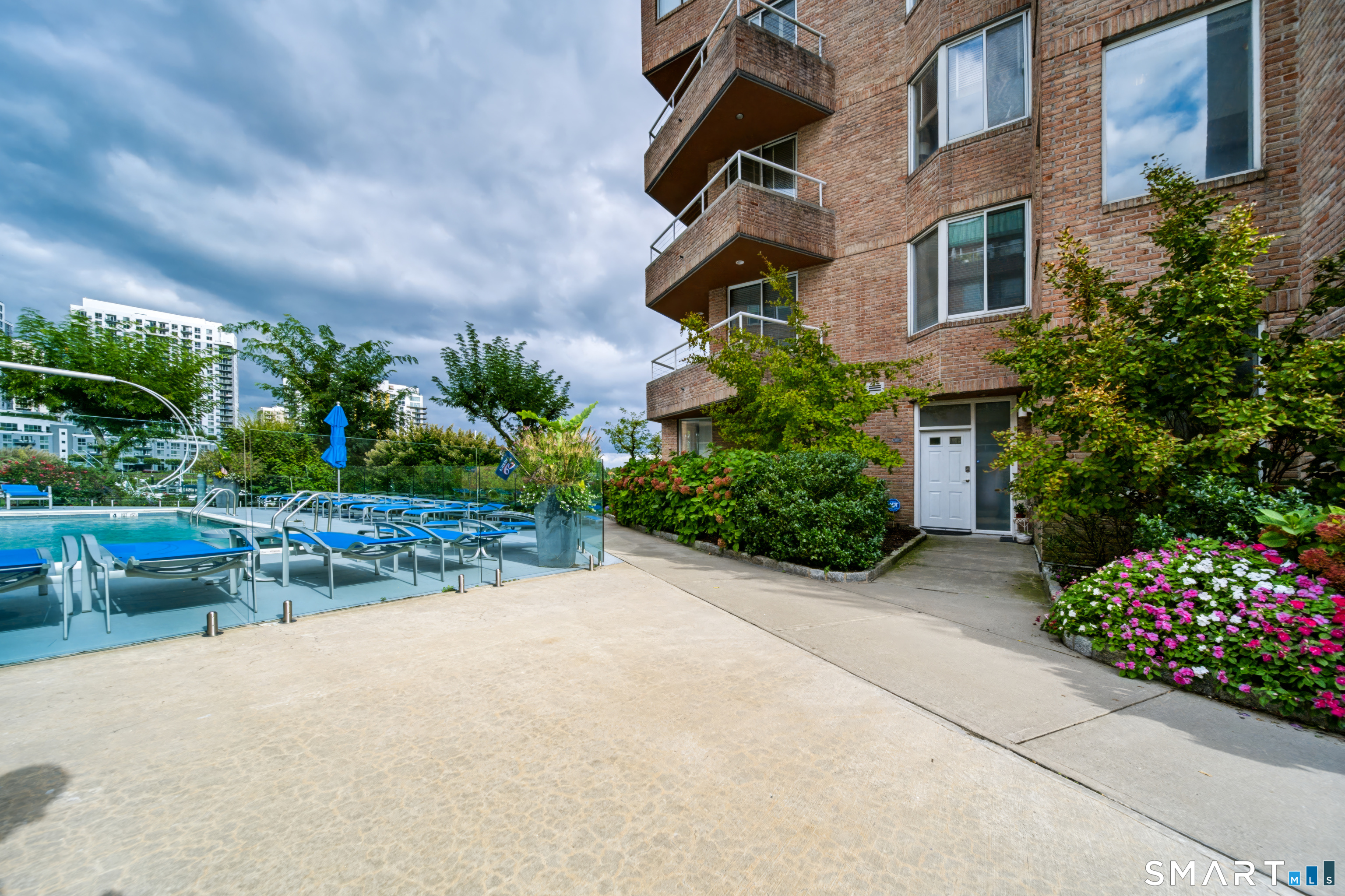 98 Southfield Avenue Unit #101 photo 25
