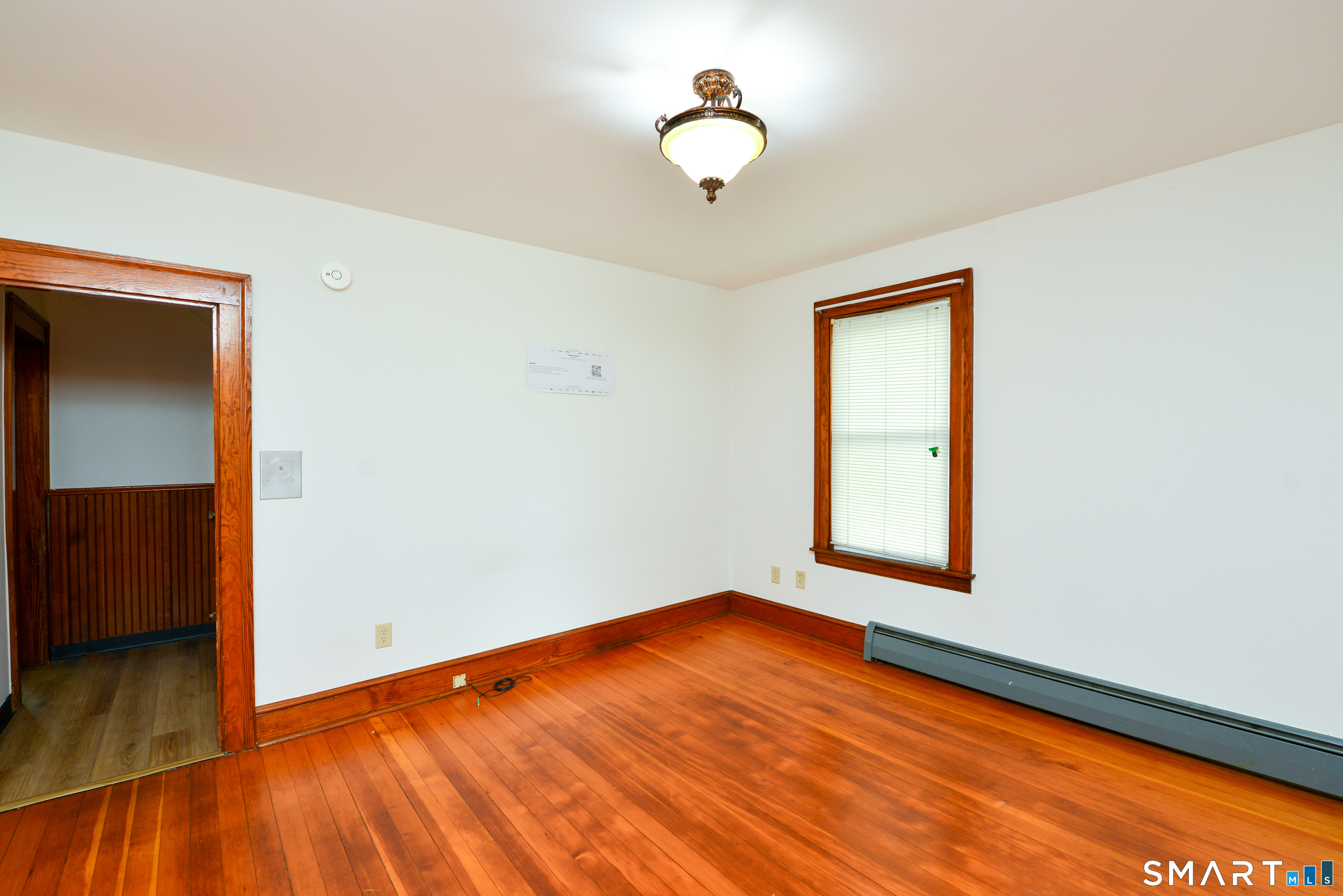 33 Zipp Avenue photo 14