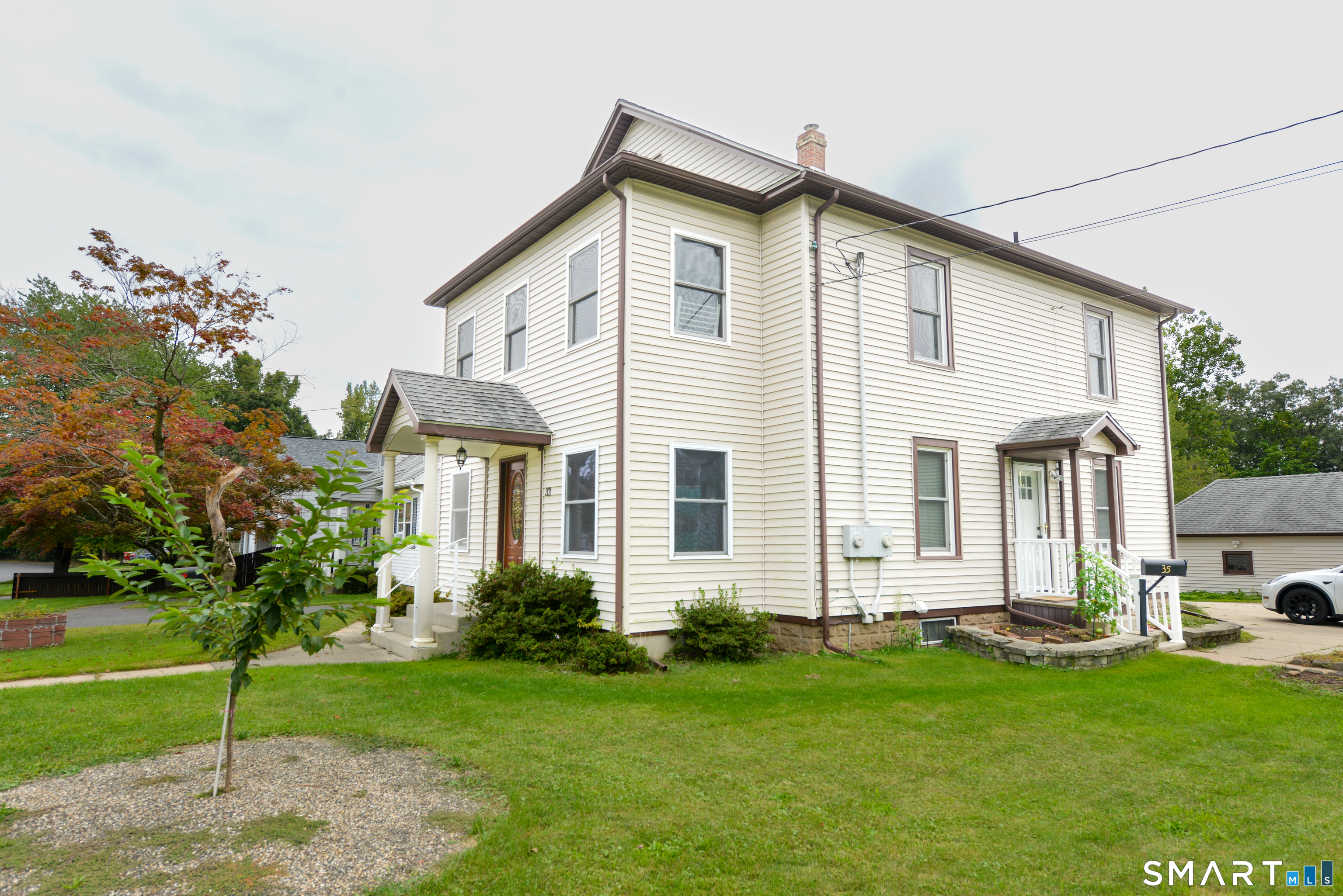 33 Zipp Avenue photo 24