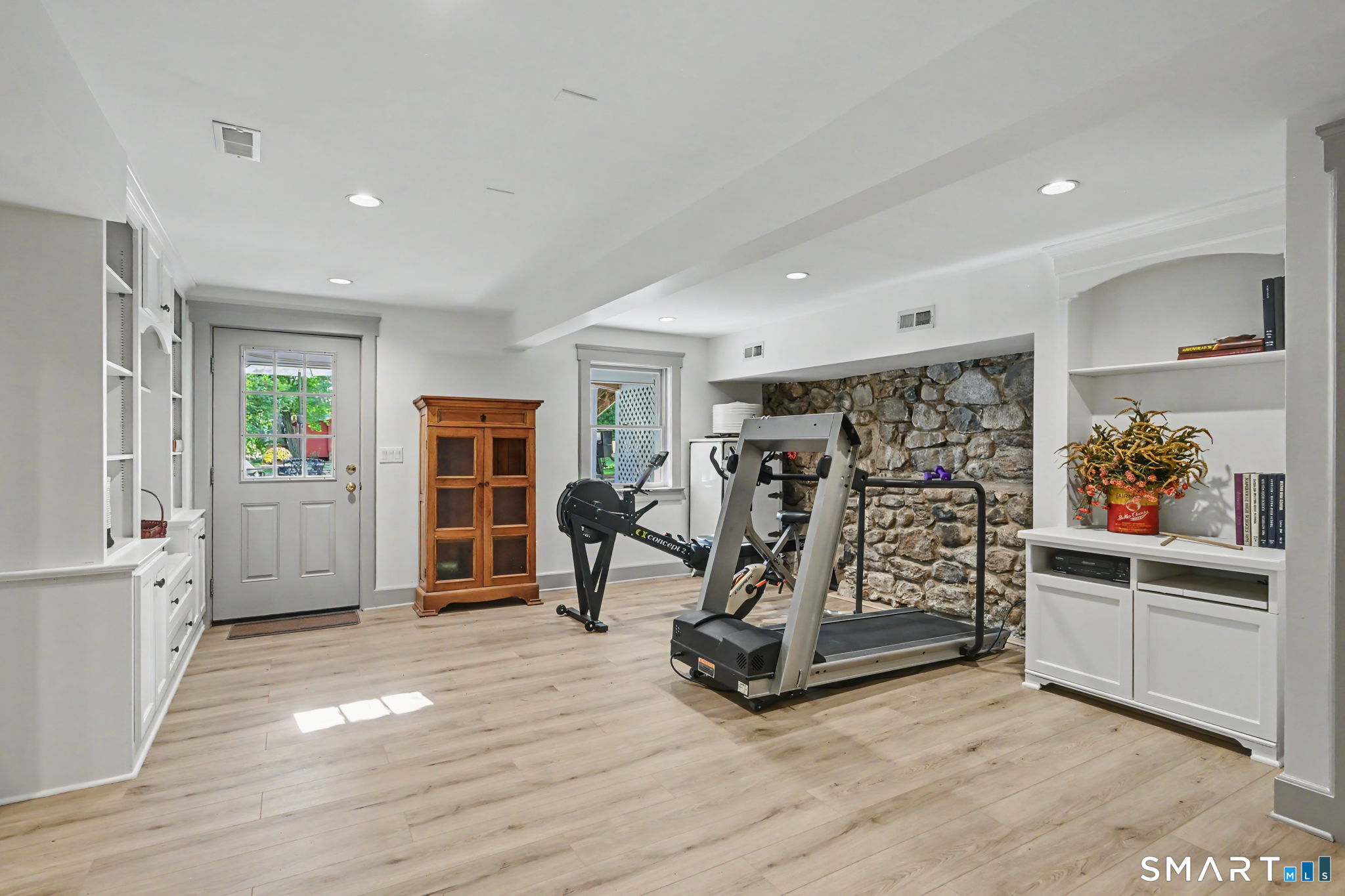 143 Chestnut Hill Road photo 32