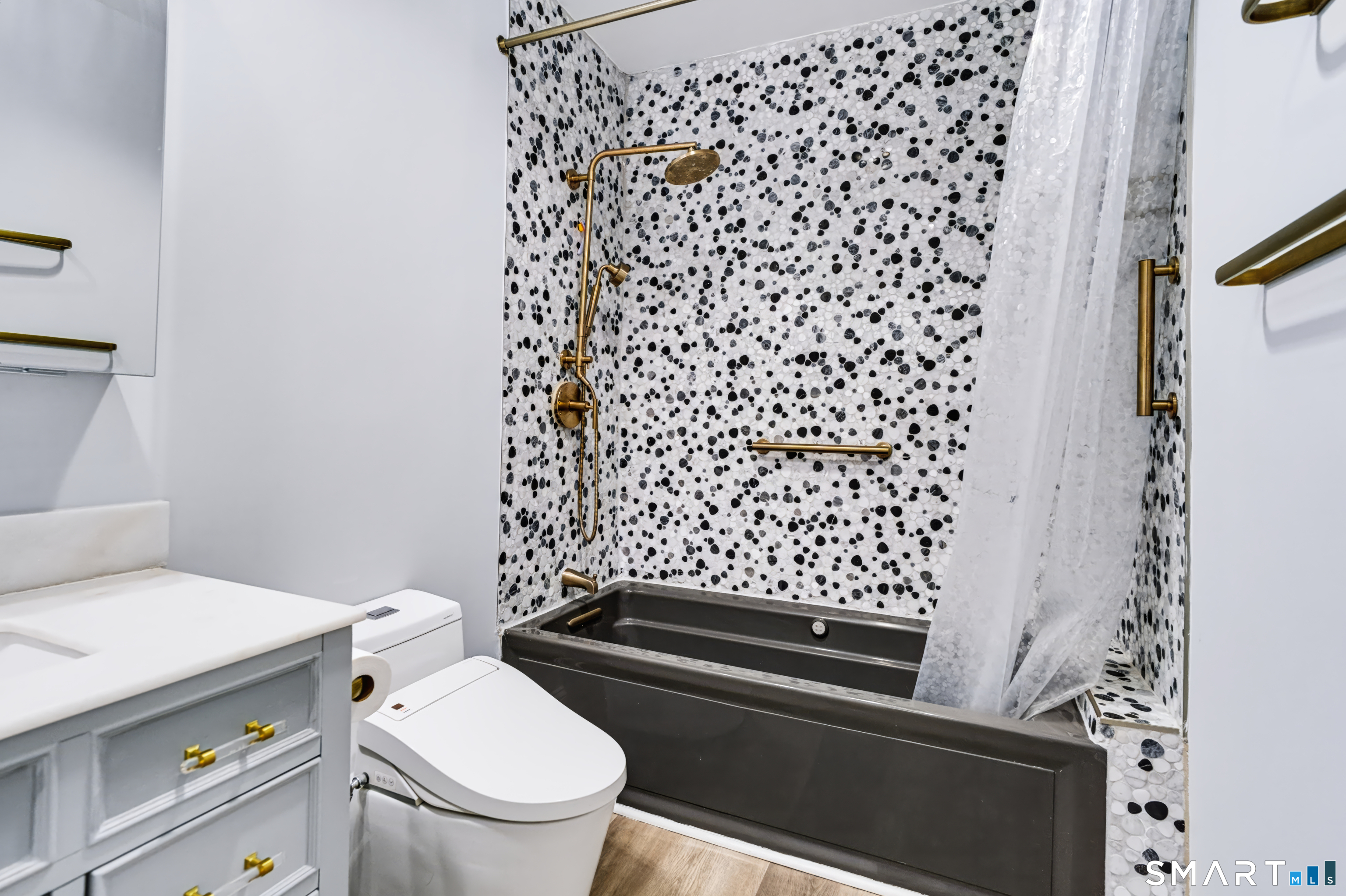 98 Southfield Avenue Unit #101 photo 15