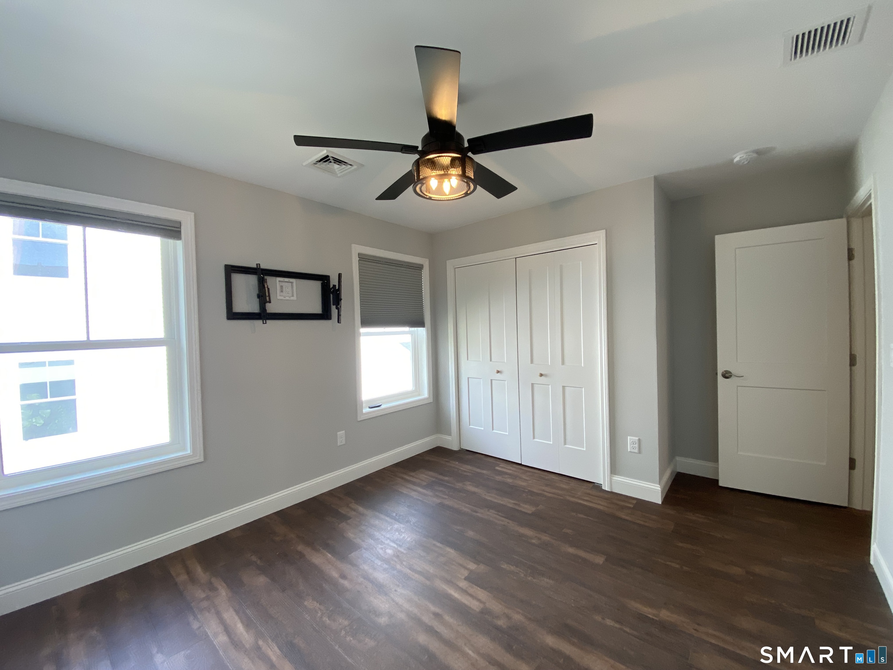 15 Jordan Lane photo 18