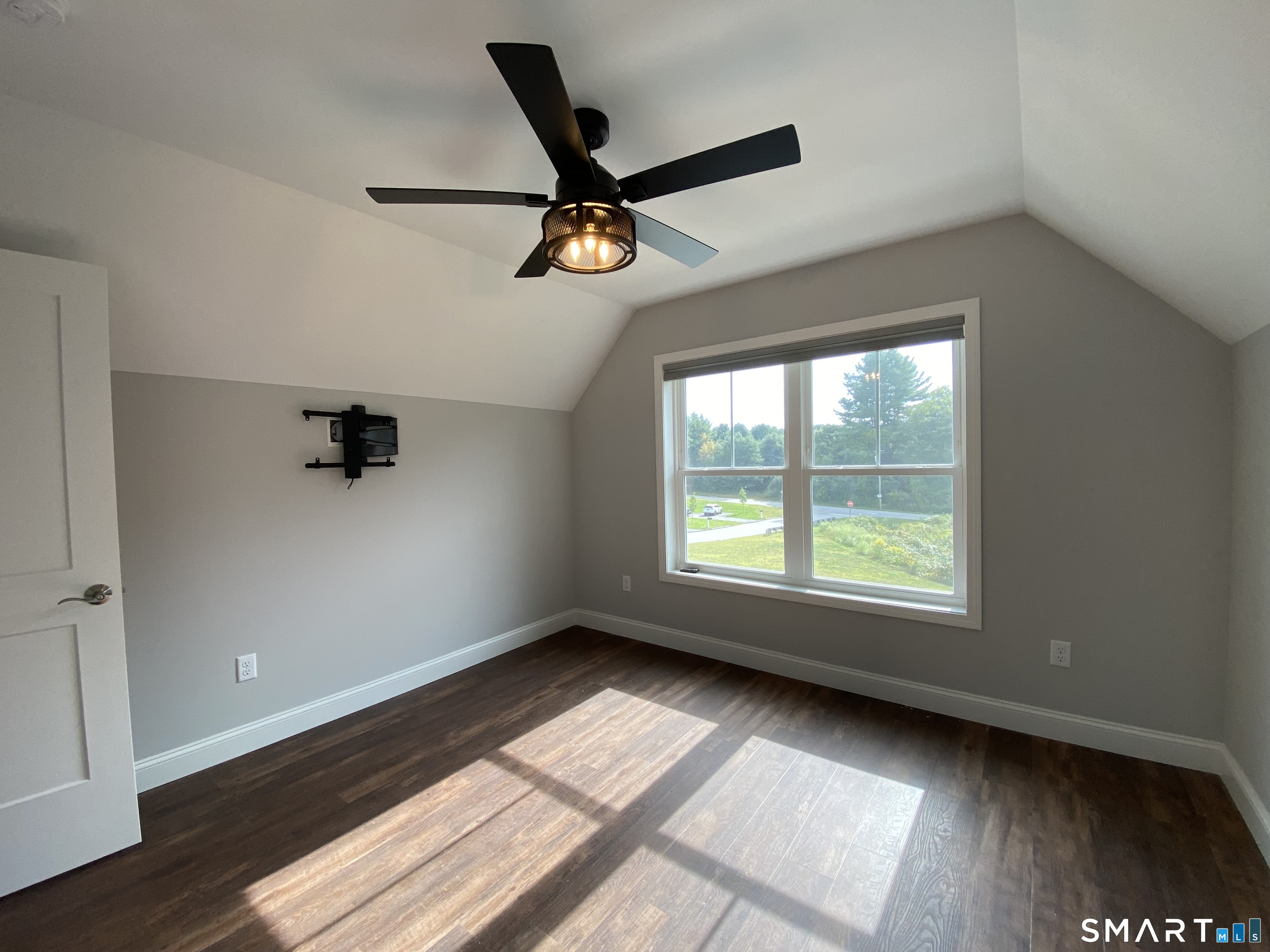 15 Jordan Lane photo 25