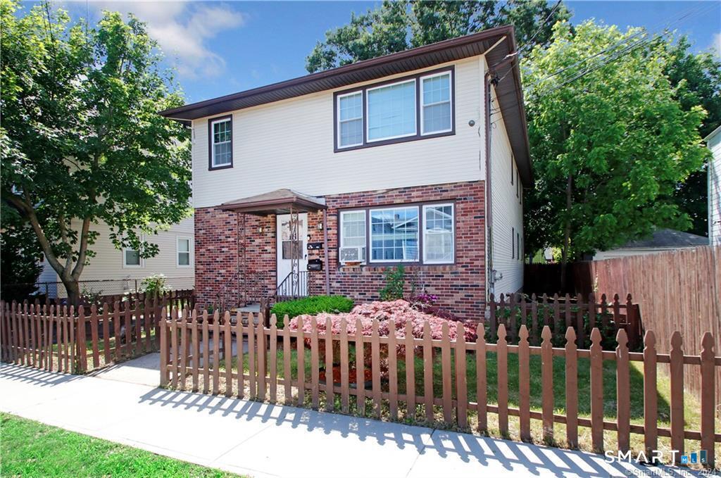 80 Dix Street