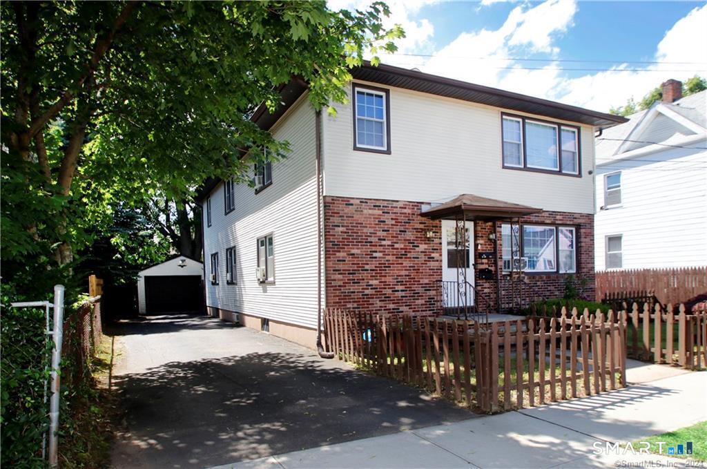 80 Dix Street photo 2