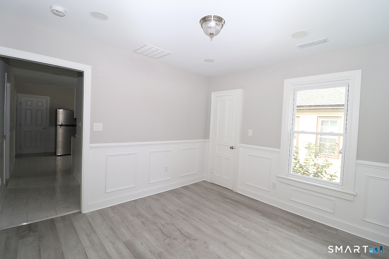 216 East Pearl Street photo 4