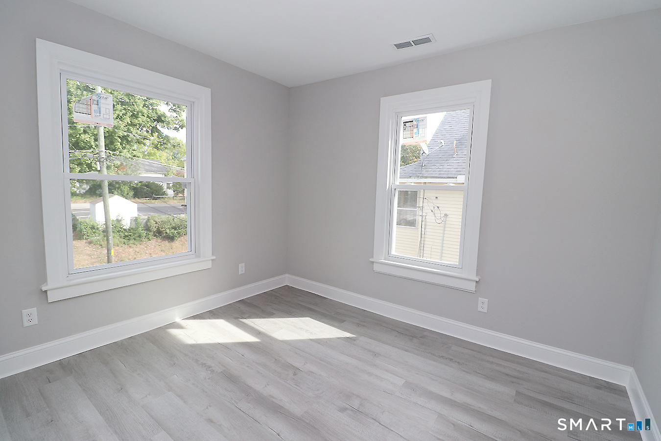 216 East Pearl Street photo 10