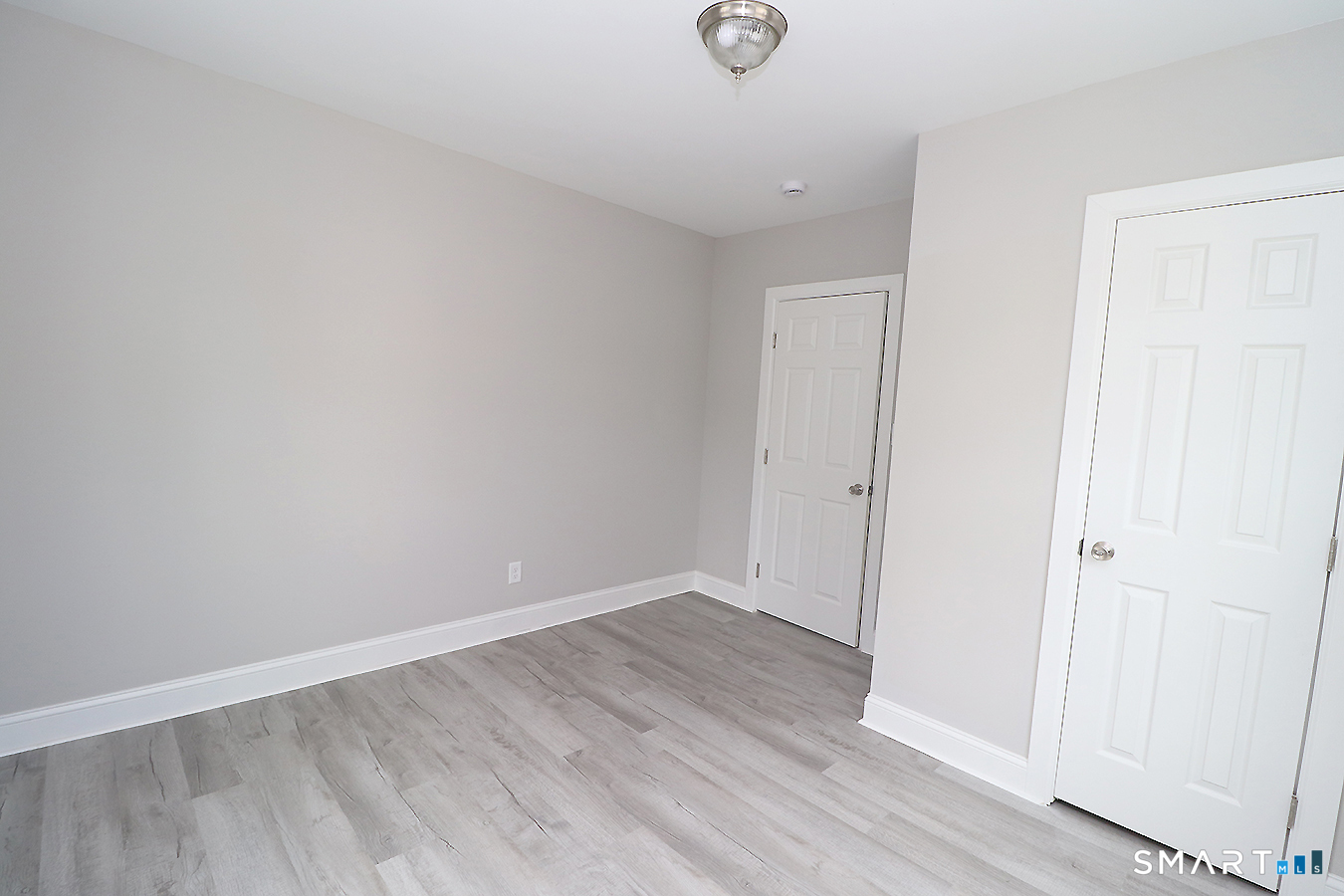 216 East Pearl Street photo 11
