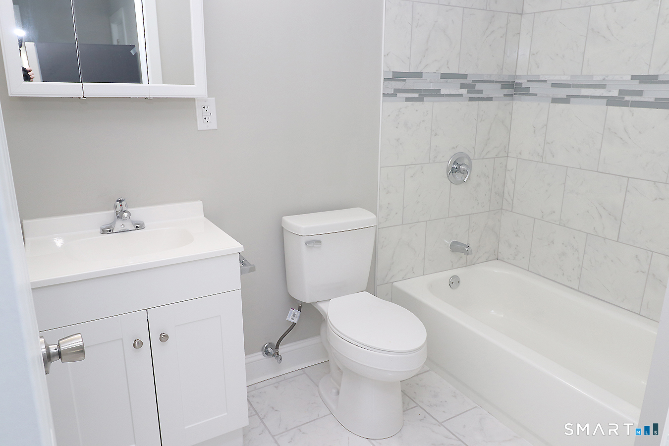 216 East Pearl Street photo 12