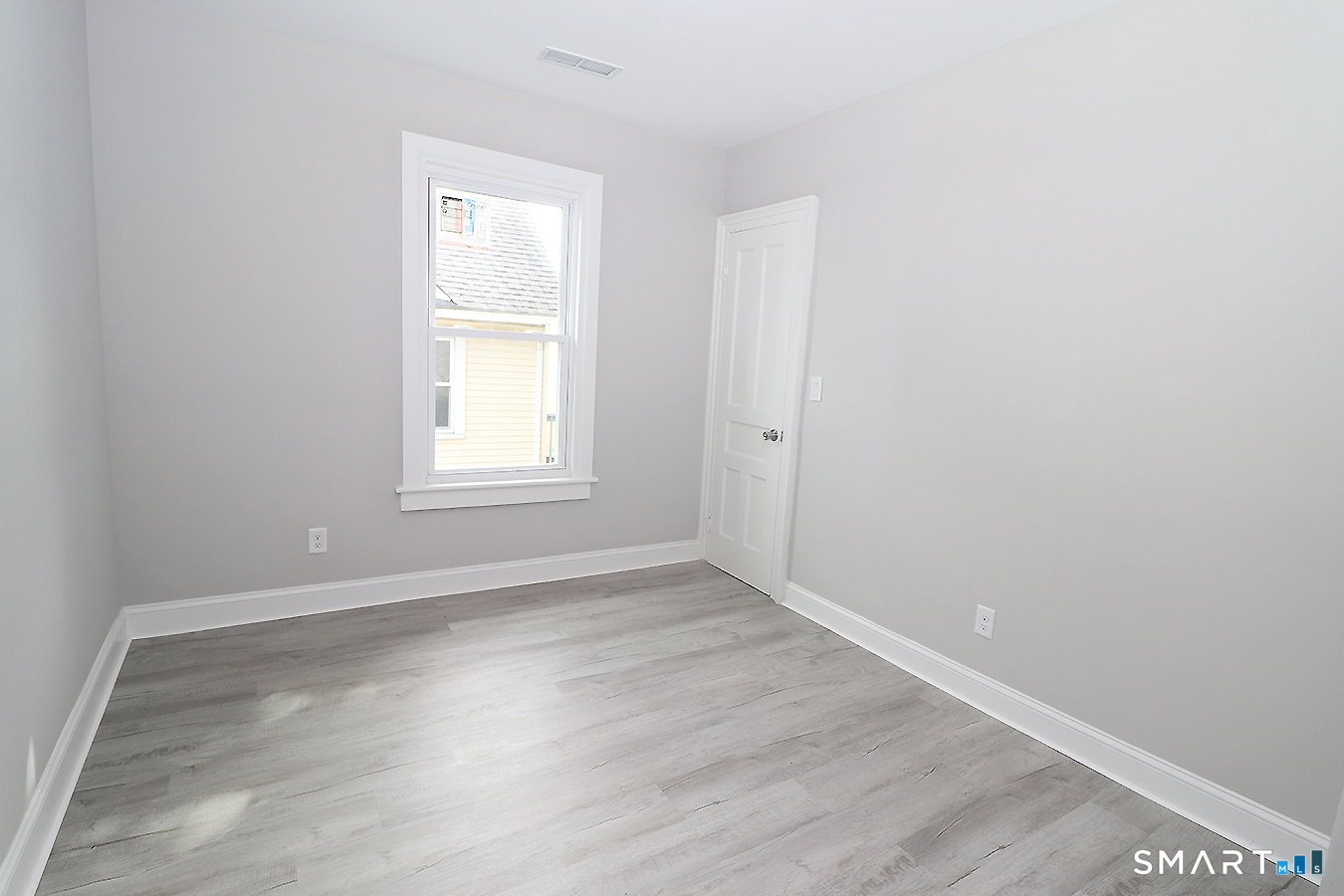216 East Pearl Street photo 15