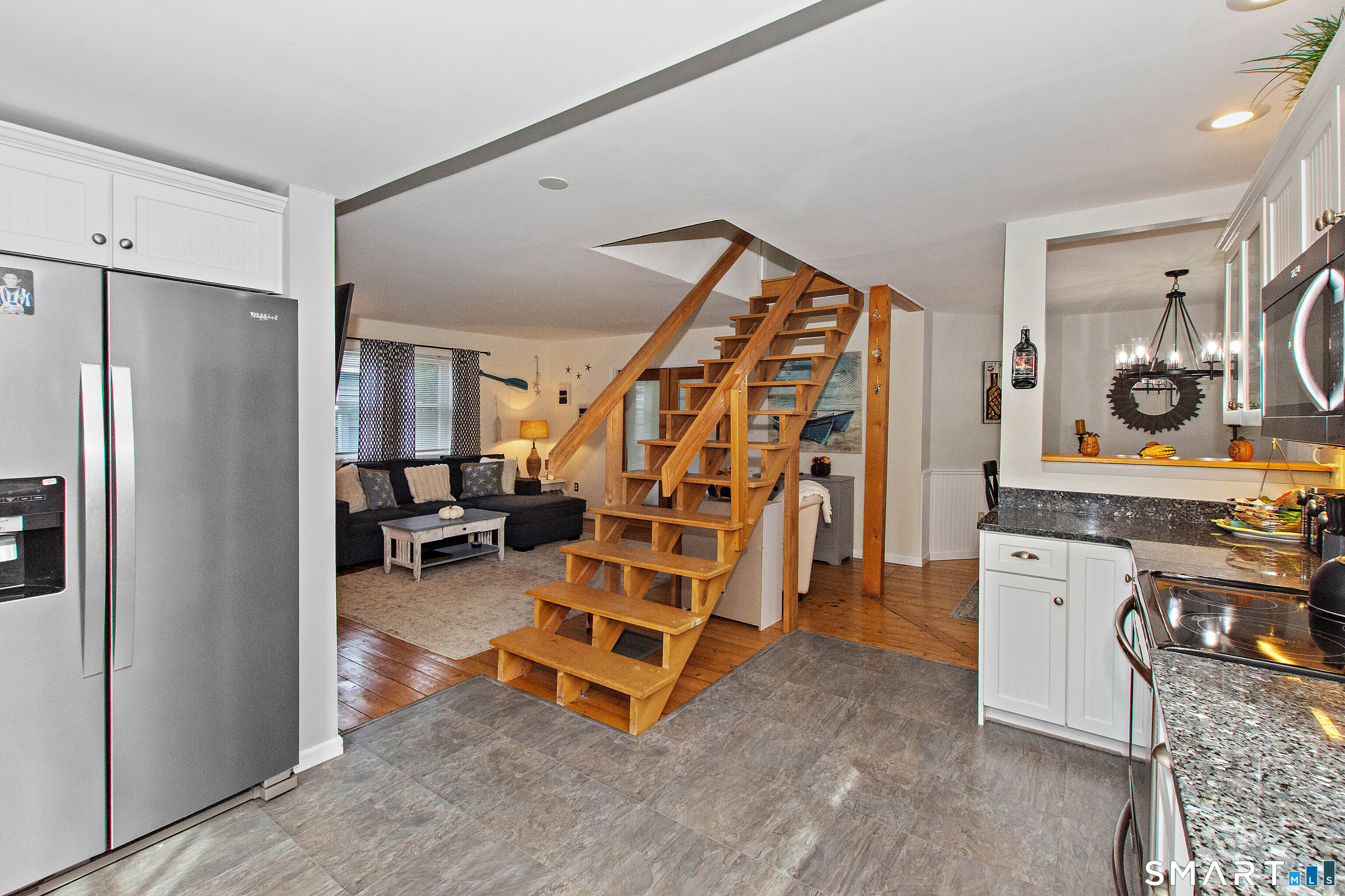 29 Prospect Avenue, Crescent Beach, East Lyme, CT 06357