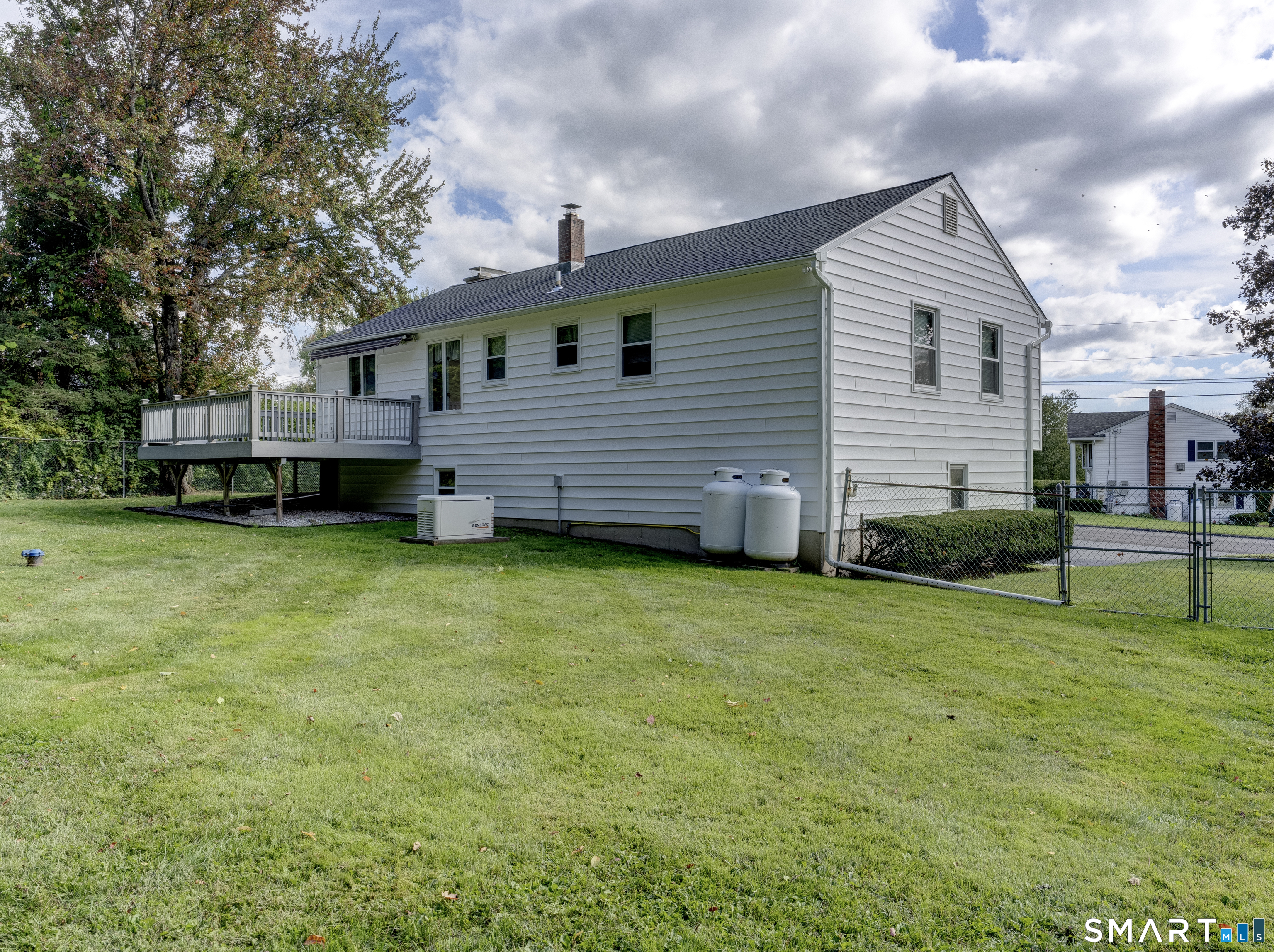 110 Shirley Road photo 36