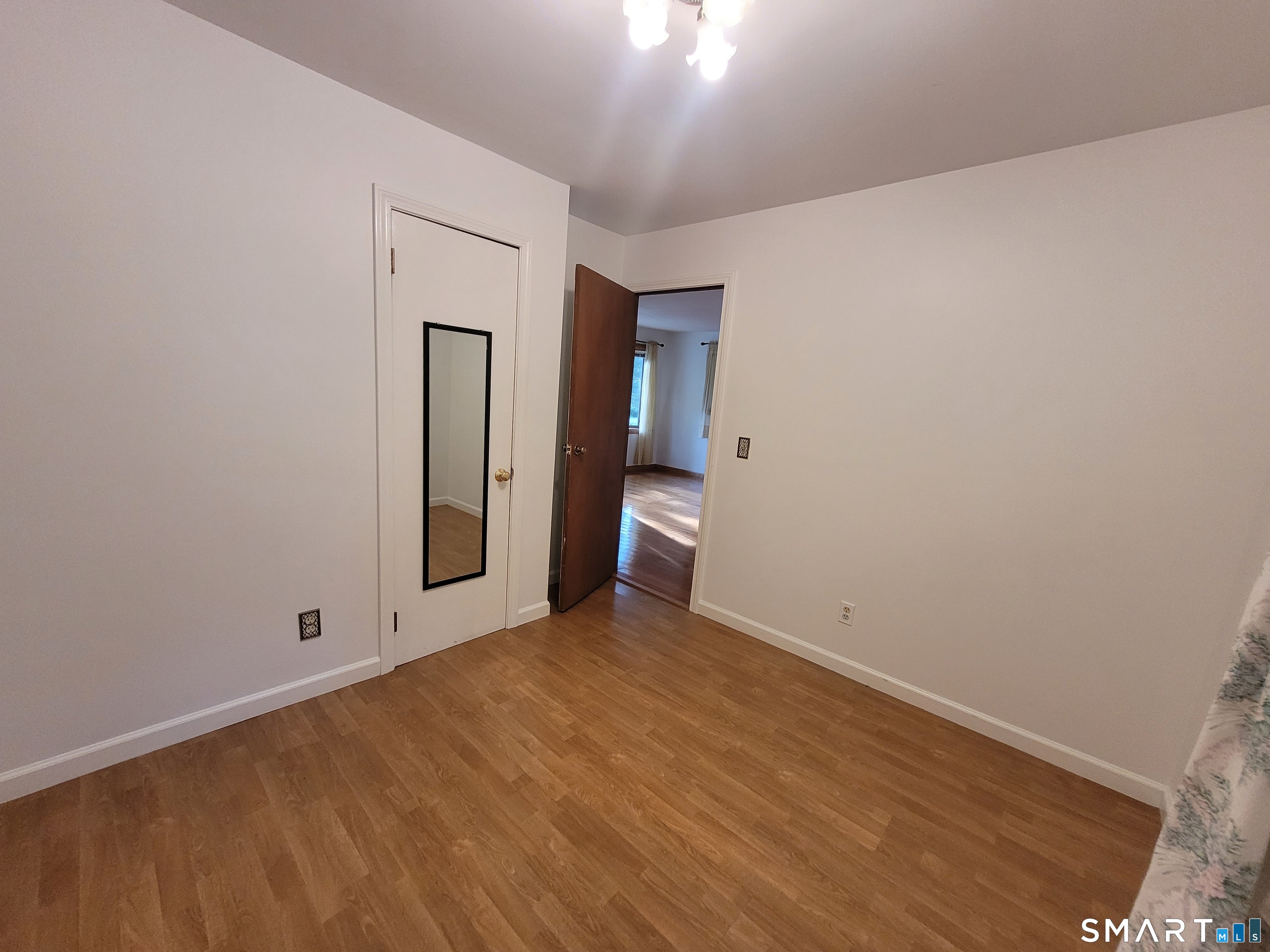 5 Laurel Drive photo 12