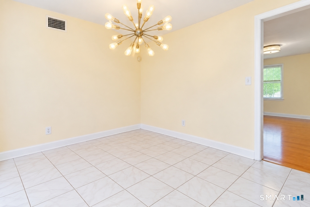 1680 Main Street photo 14