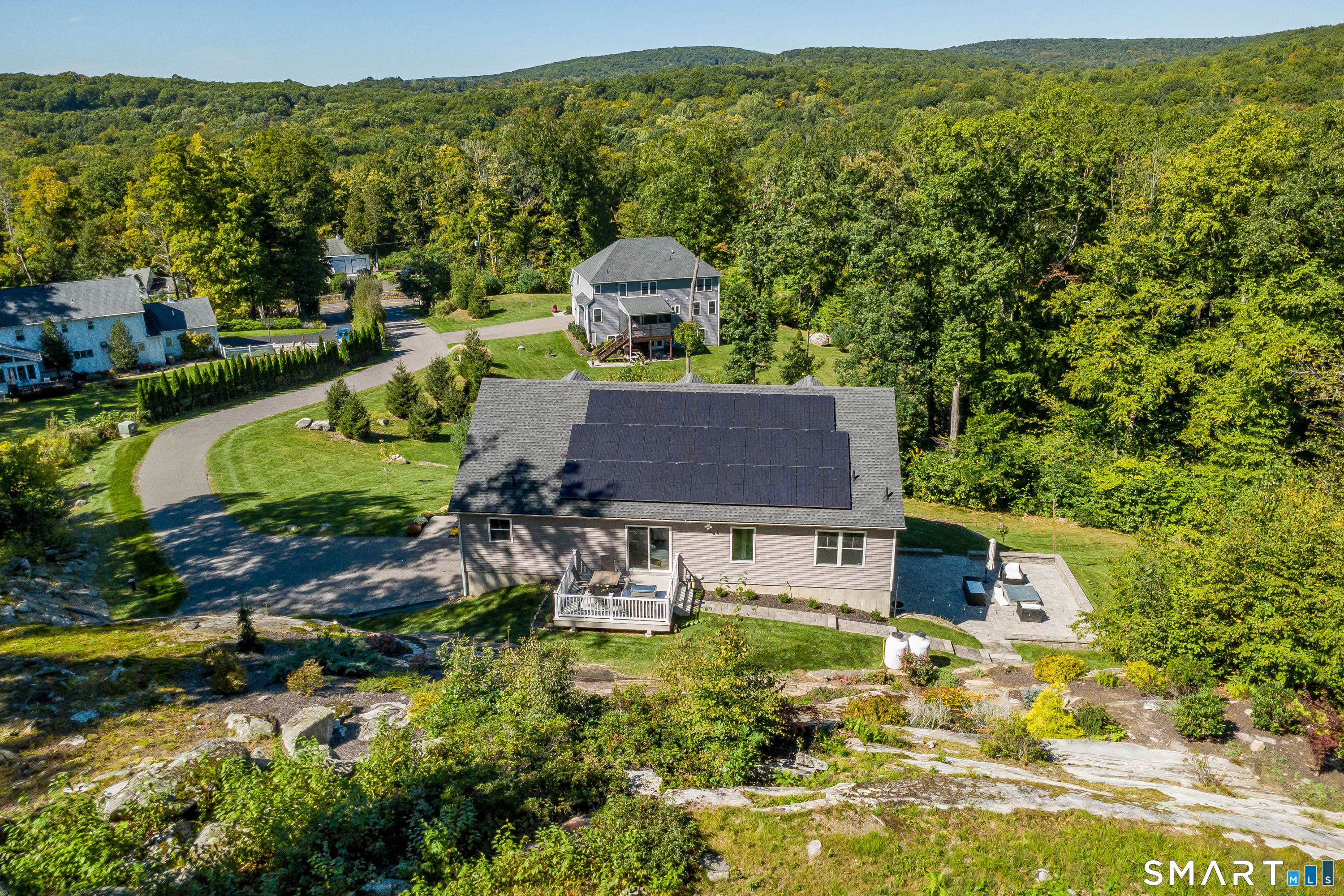 104 Shortwoods Road photo 33