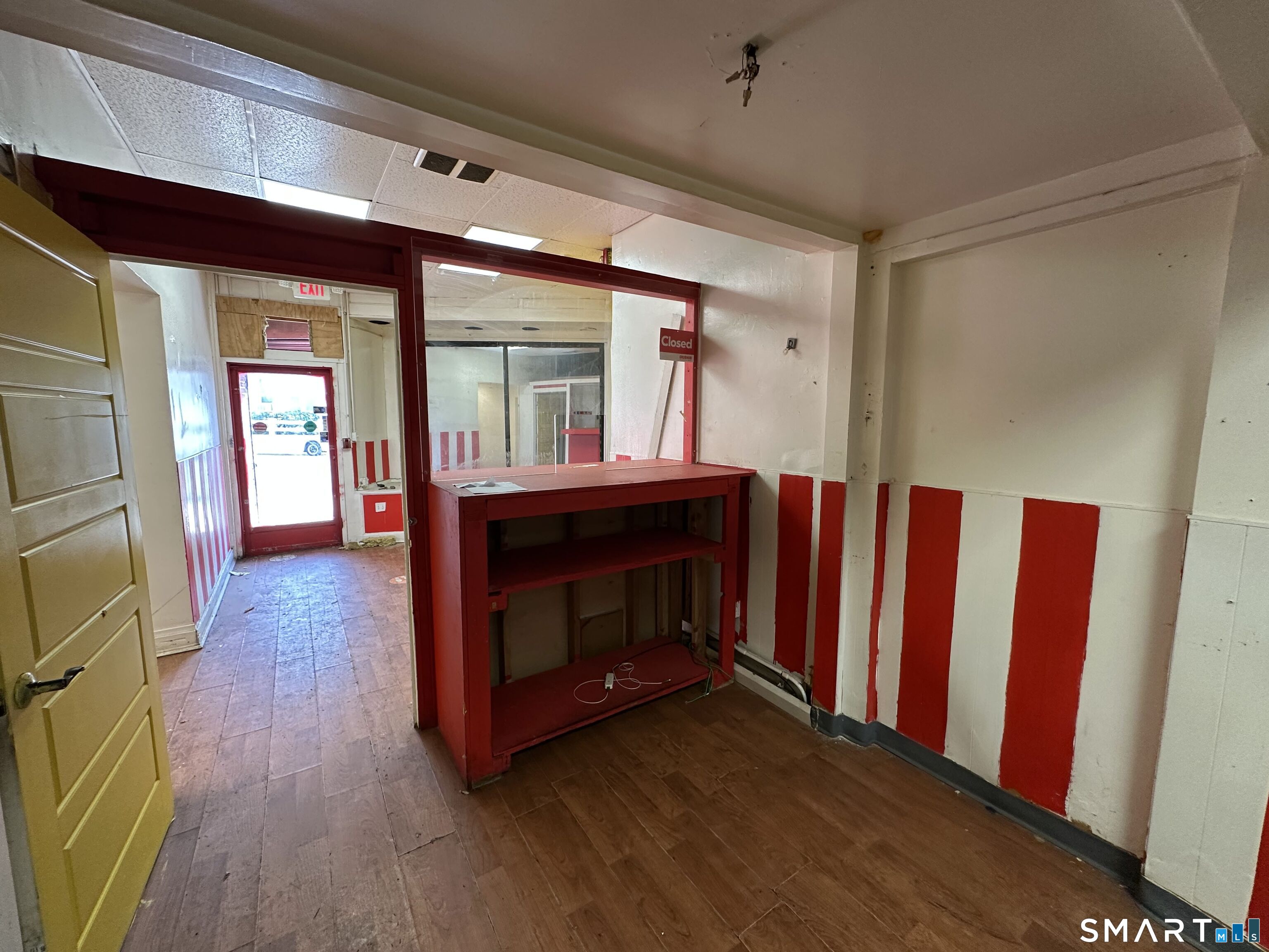 54 Wood Avenue photo 10