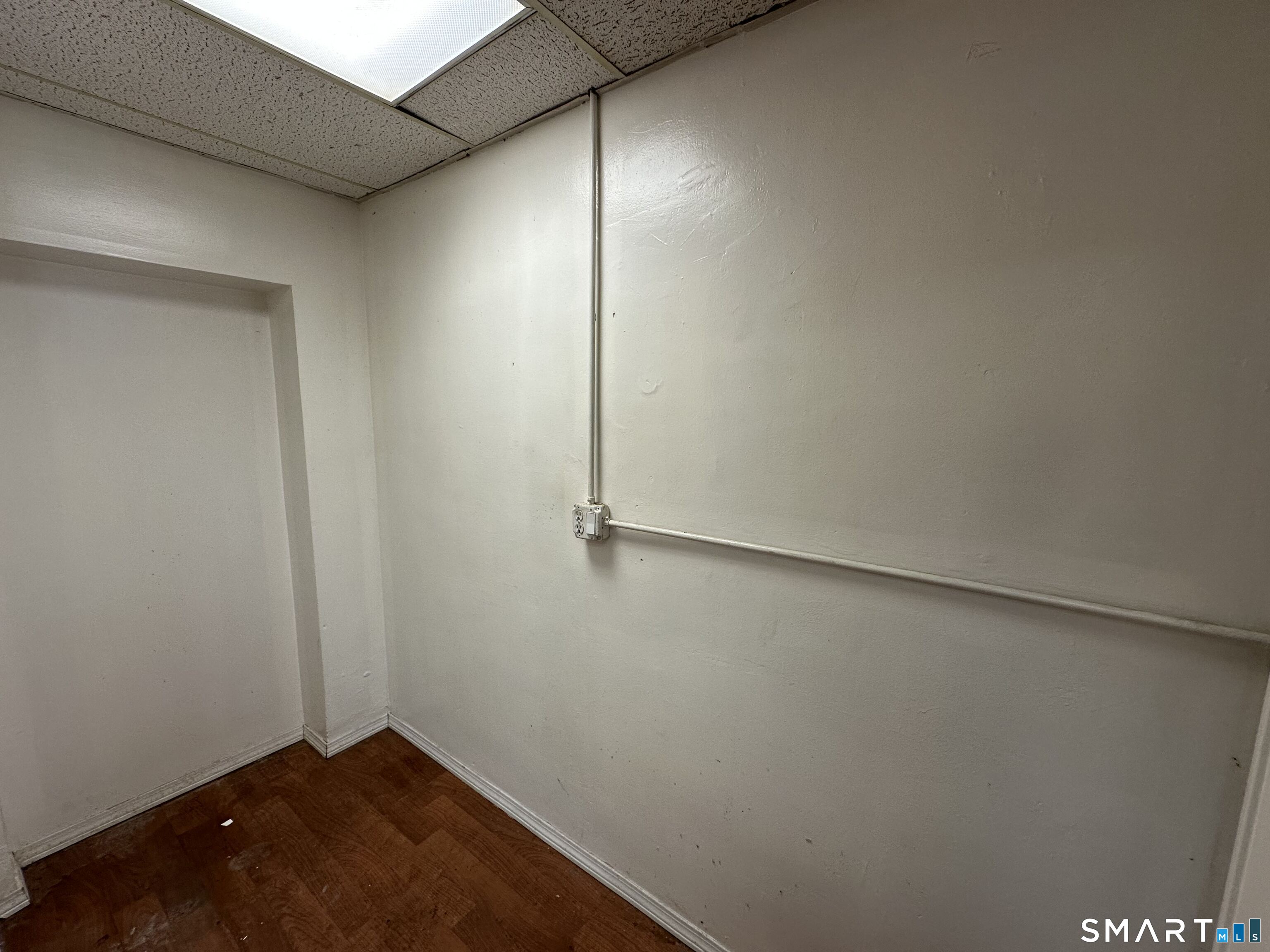 54 Wood Avenue photo 11