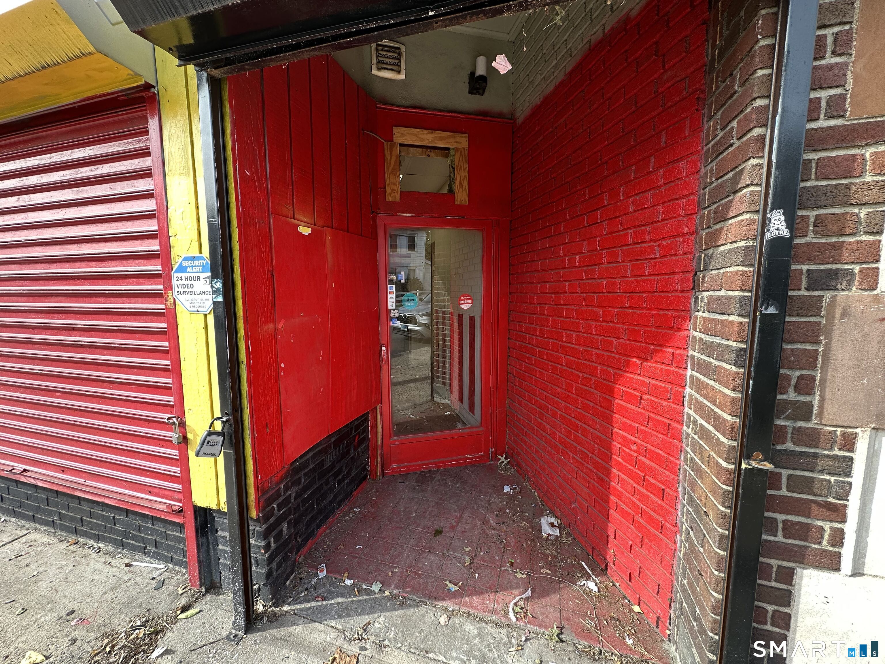 54 Wood Avenue photo 6