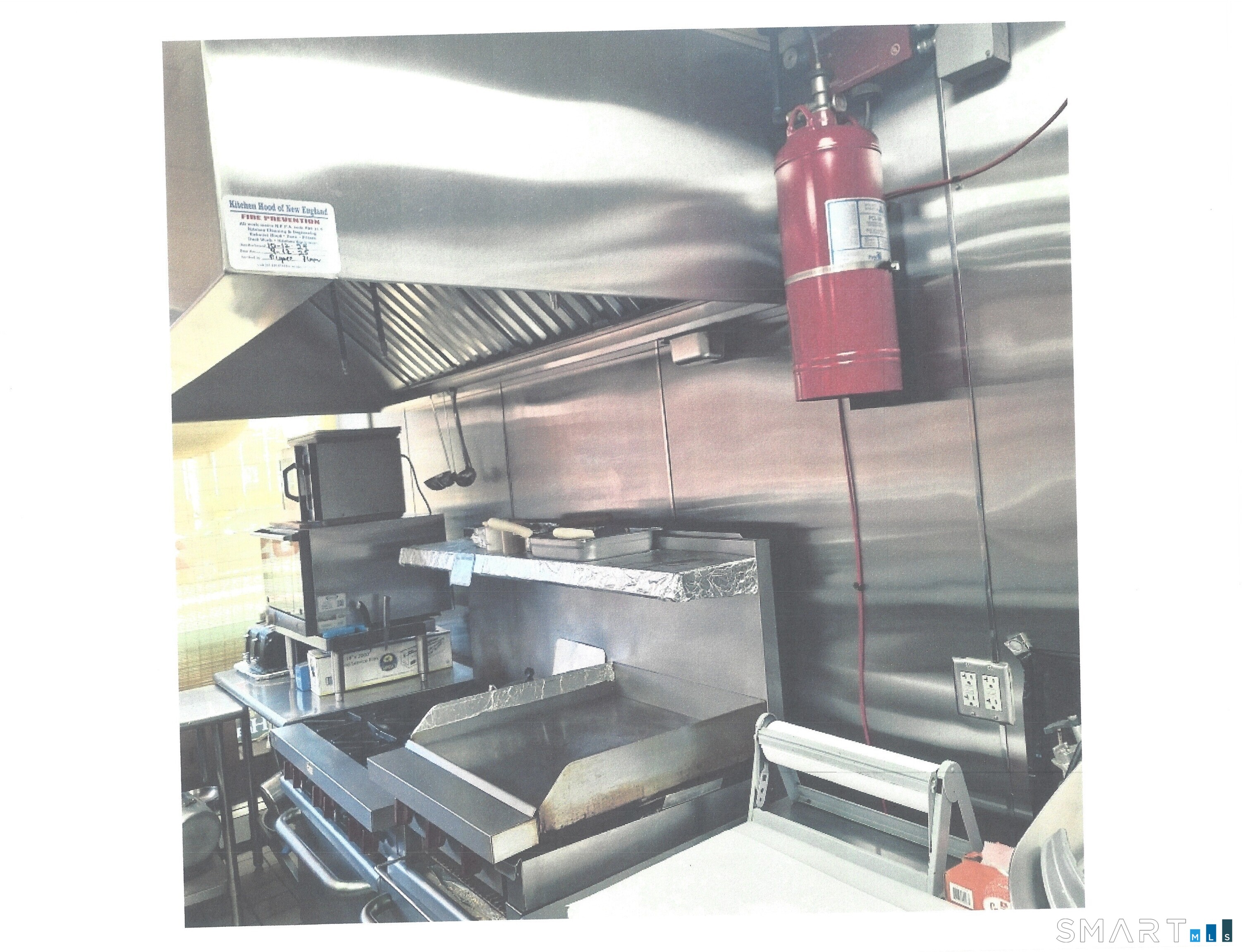 751 Kings Highway photo 3