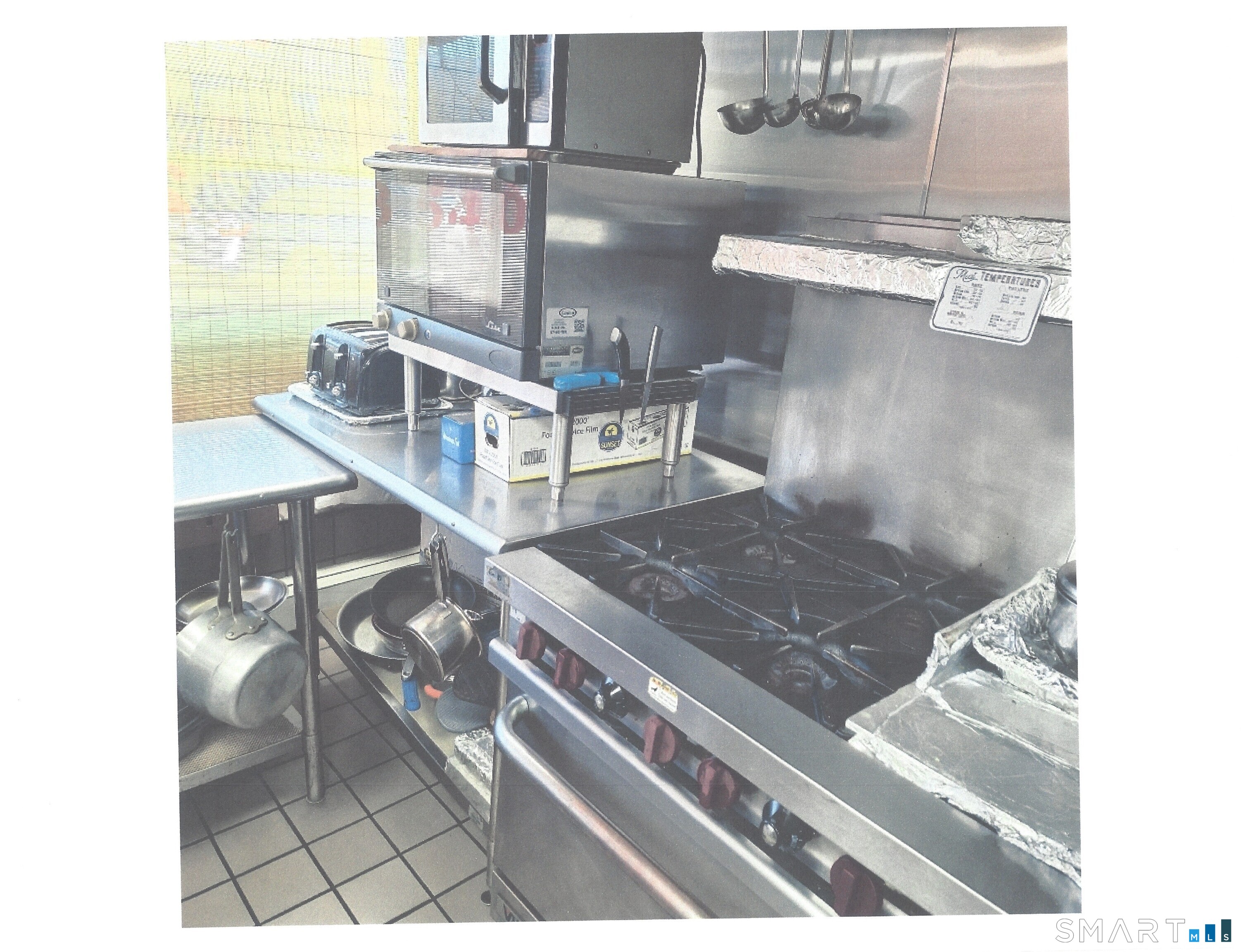 751 Kings Highway photo 4