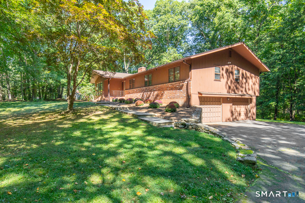 14 Mitchell Lane photo 2