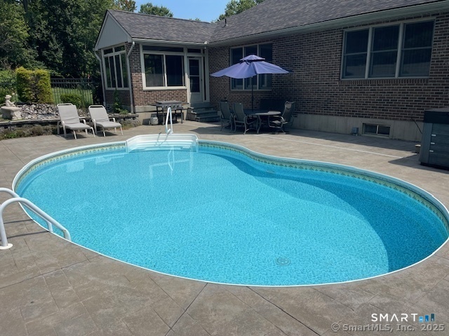 4 Florence Drive photo 29