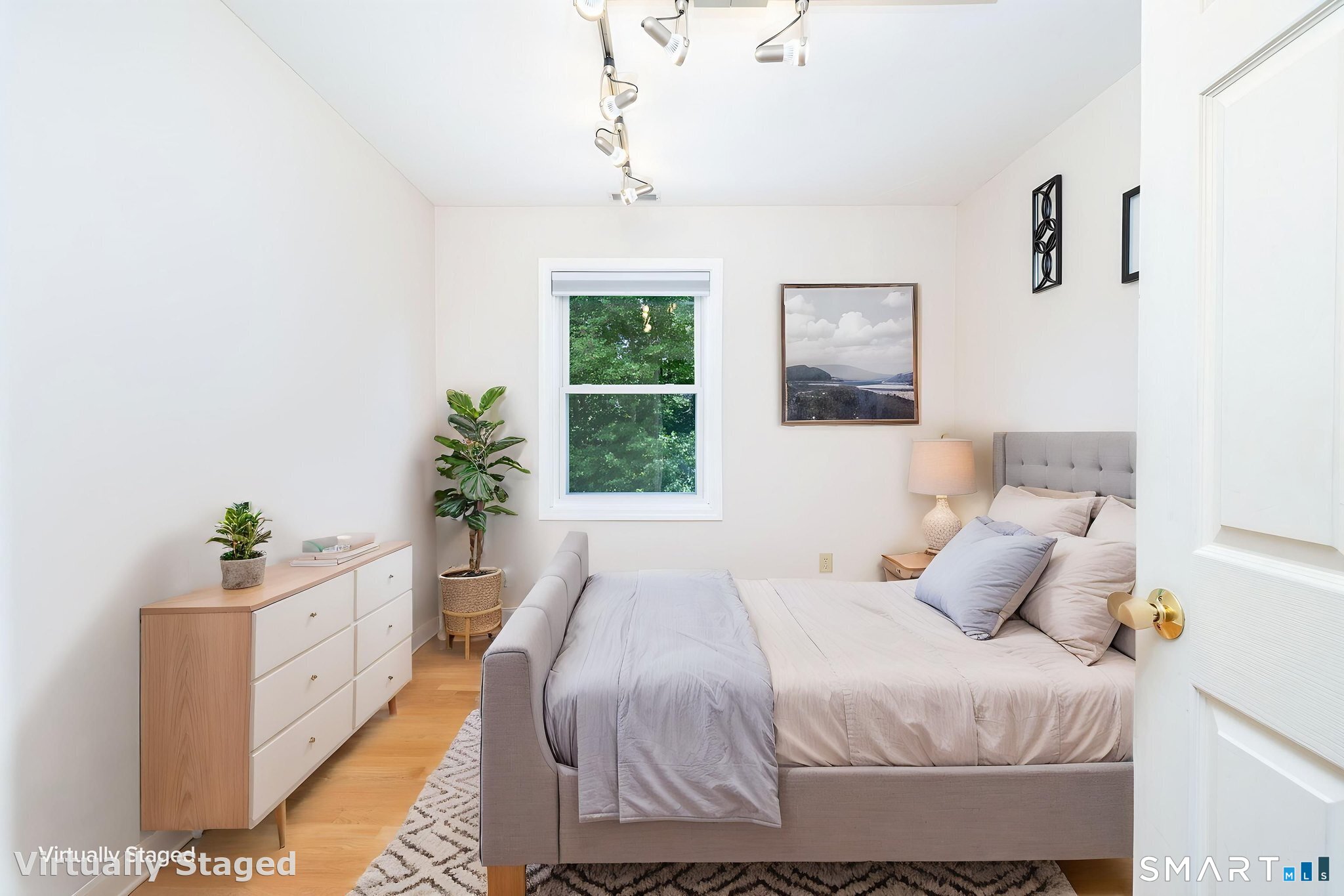 20 Alcott Road photo 29