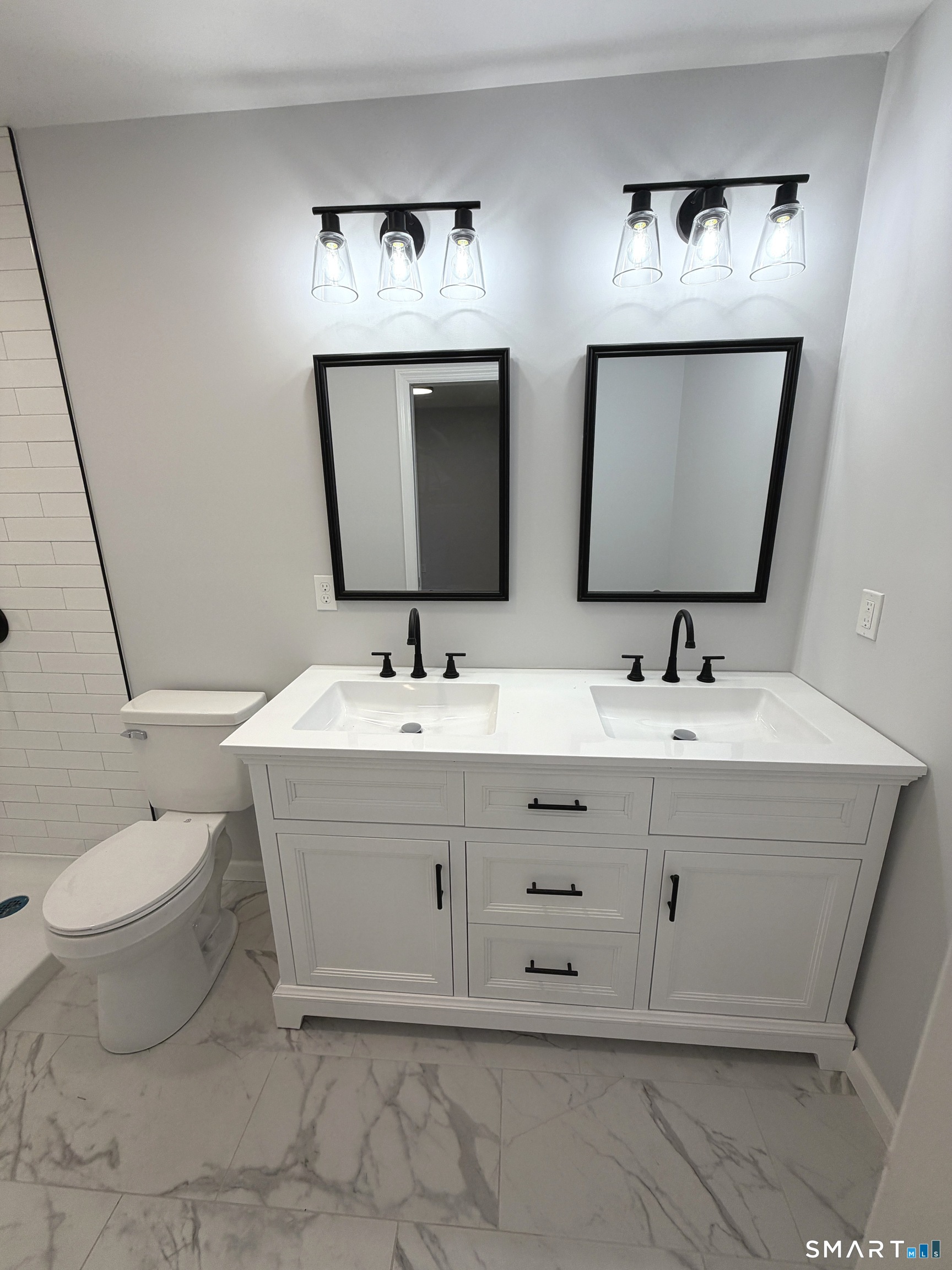 19 Topstone photo 25